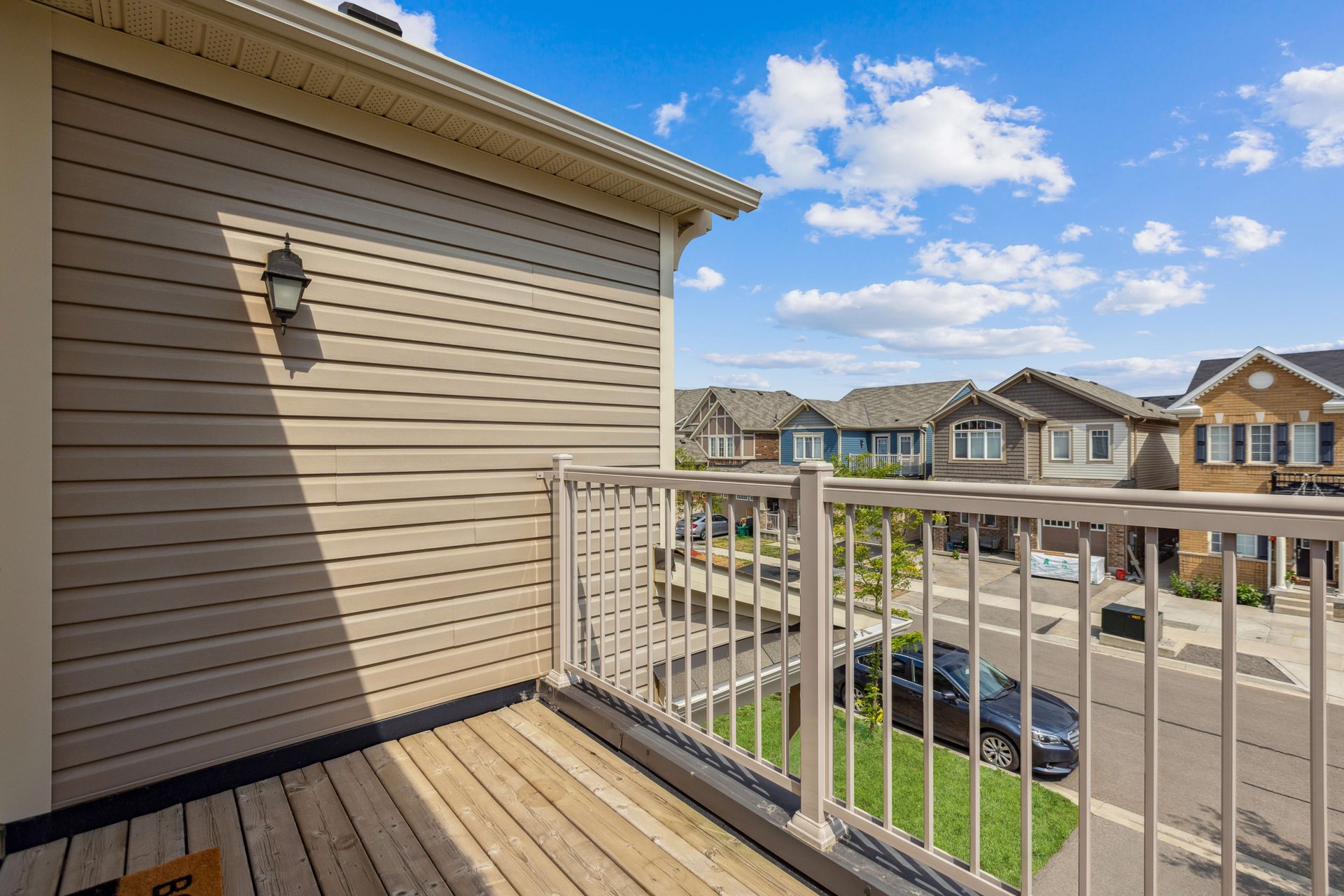 Style & Modern Elegance with Upgrades Galore!
