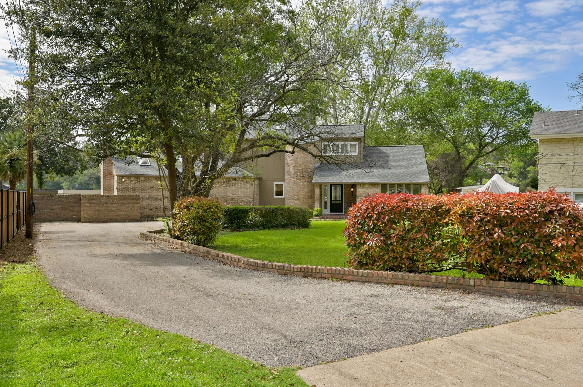 6707 Troll Haven