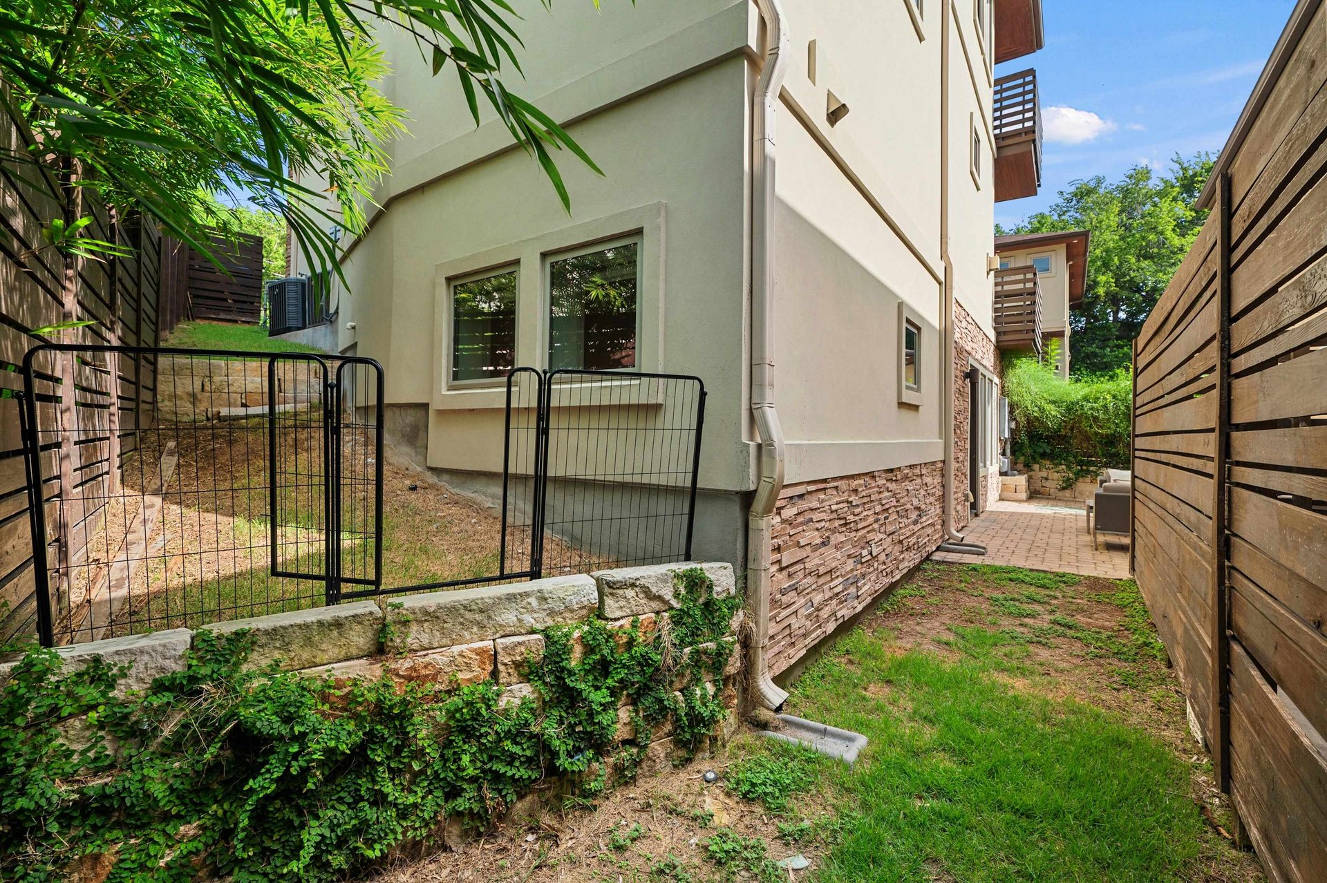 1227 Newning Avenue #1 