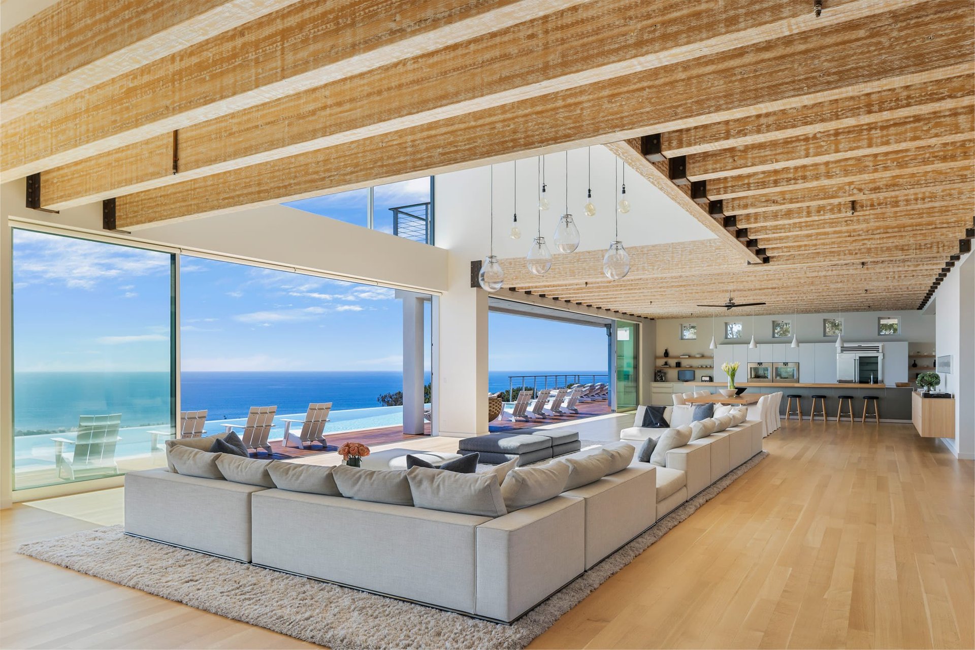 23800 Malibu Crest