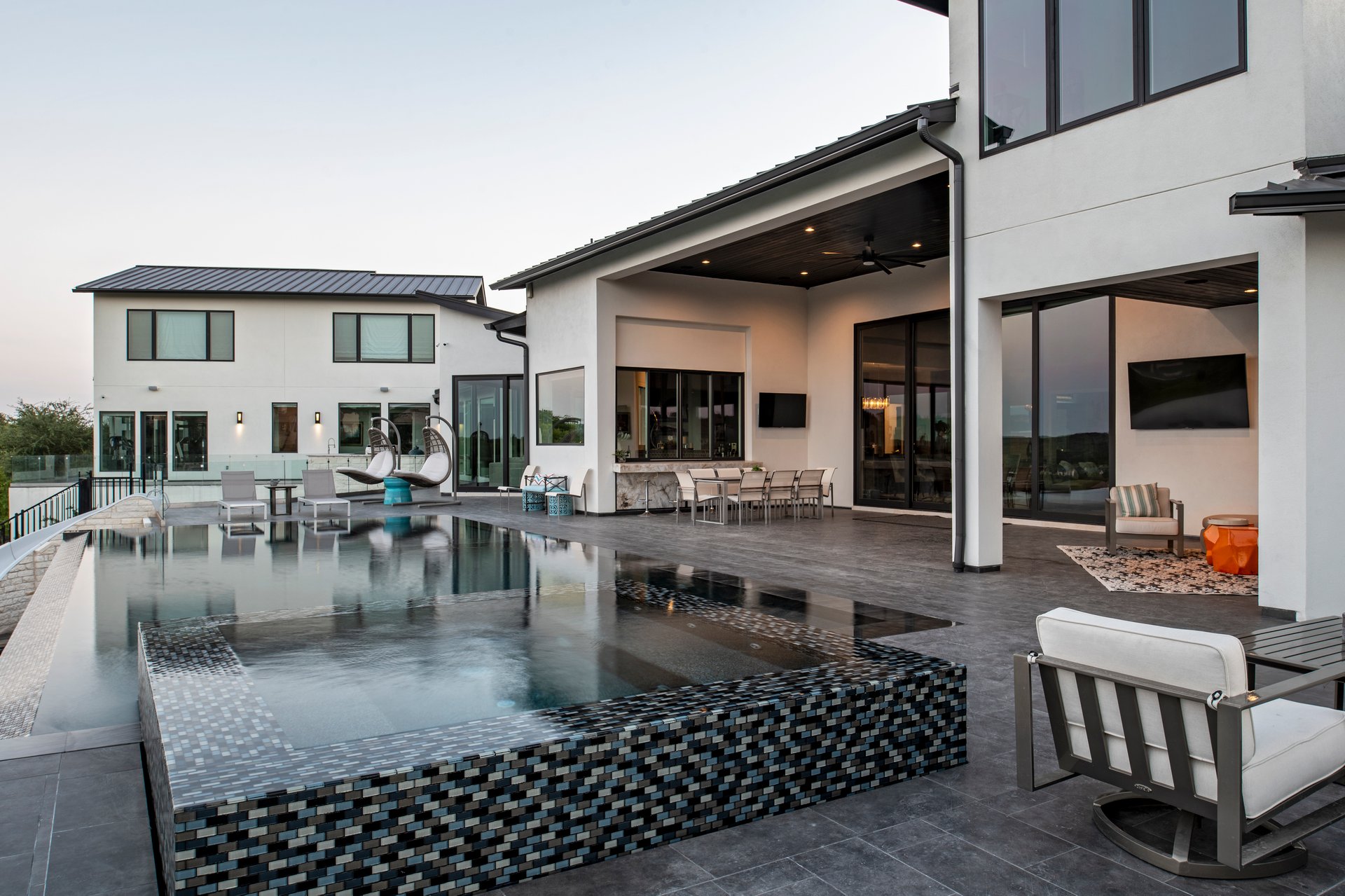 Private Address, Austin, TX 78738