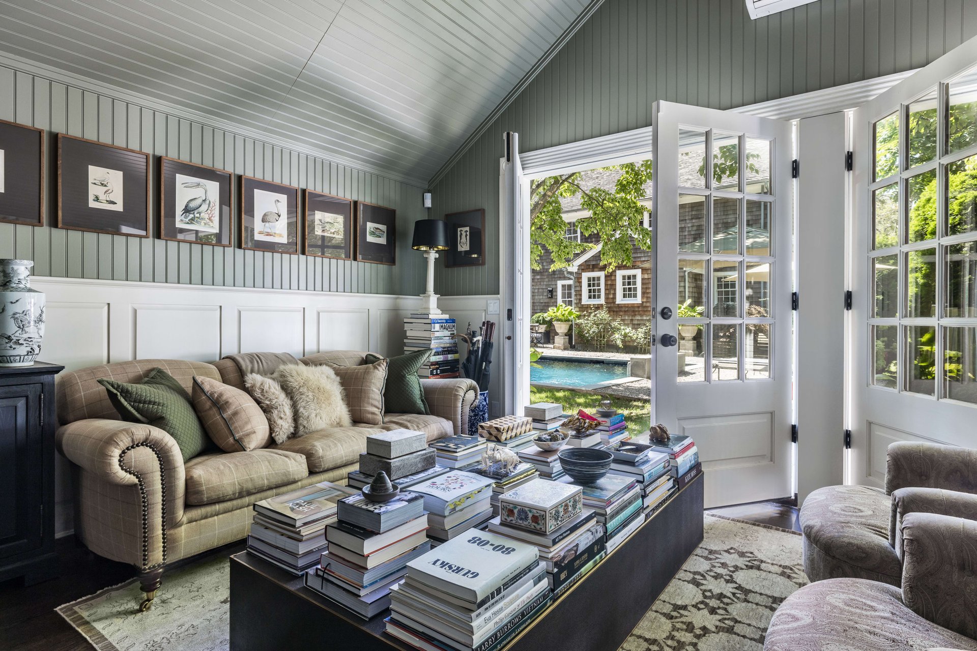 Bridghampton Village South Designer-Renovated Shingled Cottage