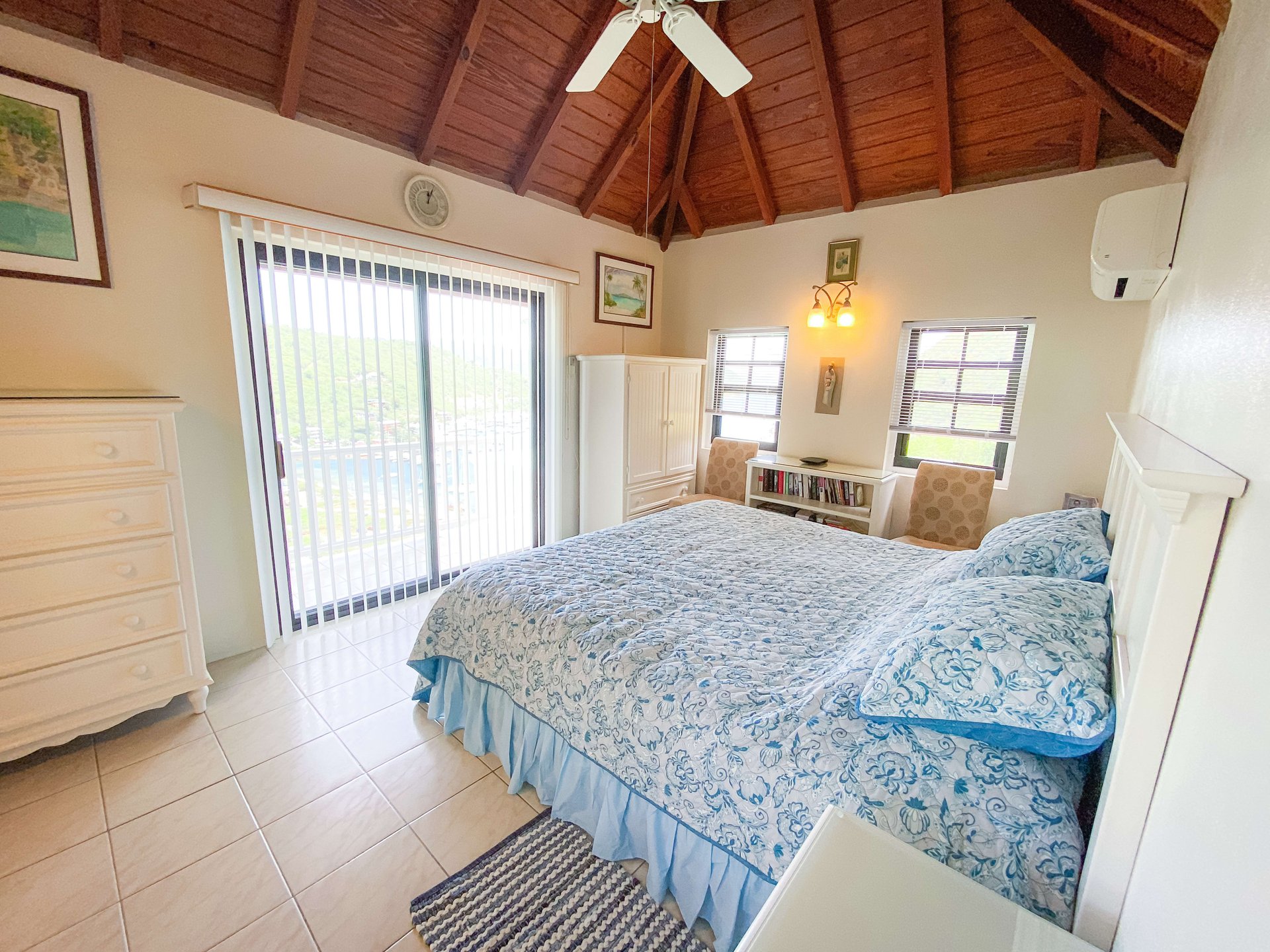 035 Villa Rosa