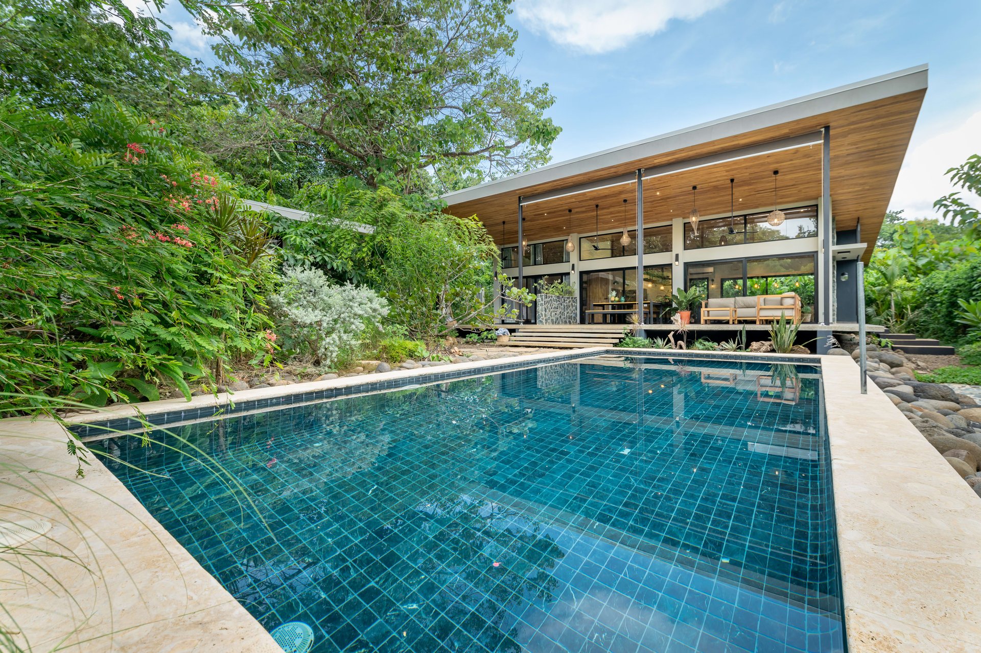 Casa Salomon | Two Stunning Houses and Expandable Land with Four Water Connections
