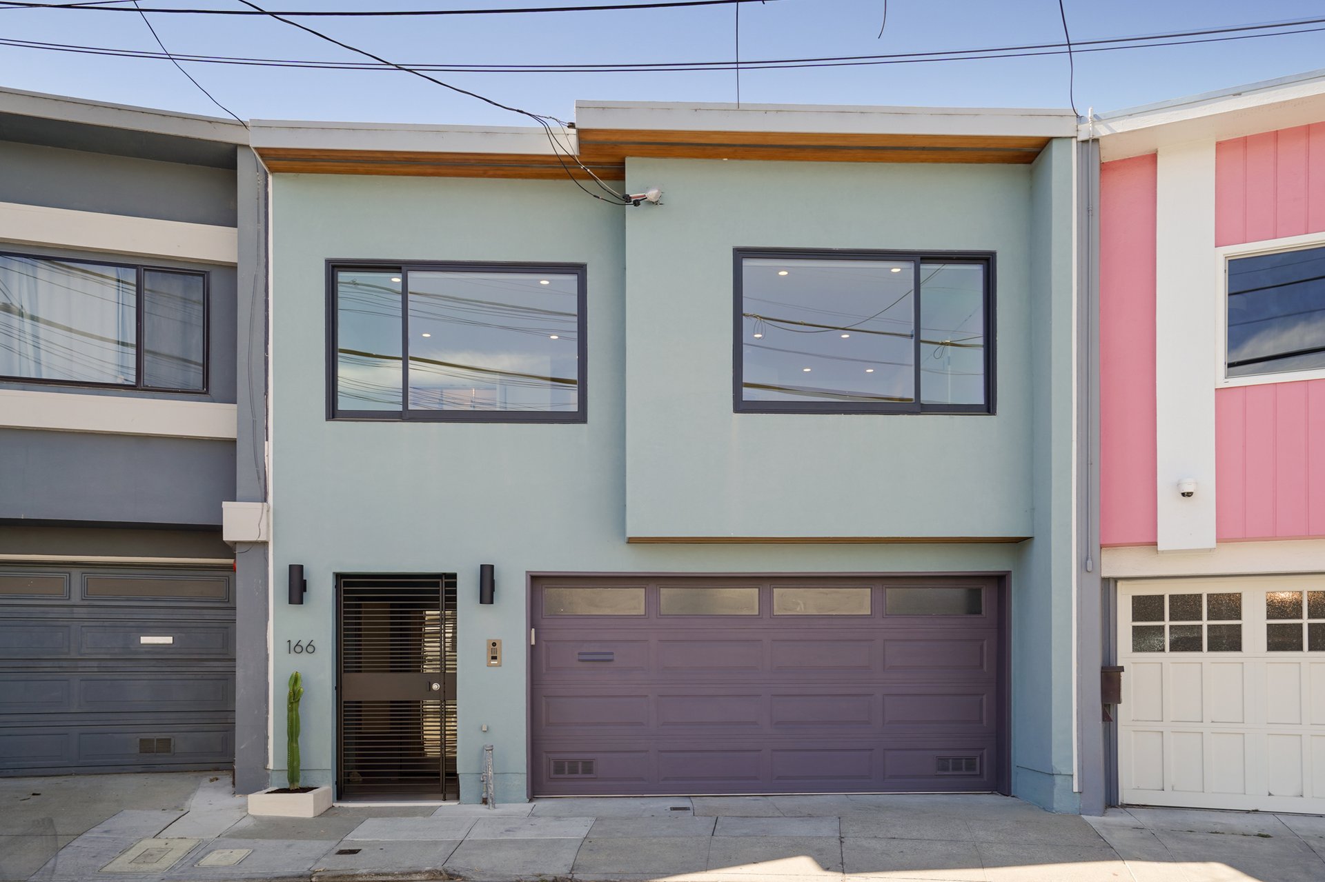 166 Bridgeview Drive