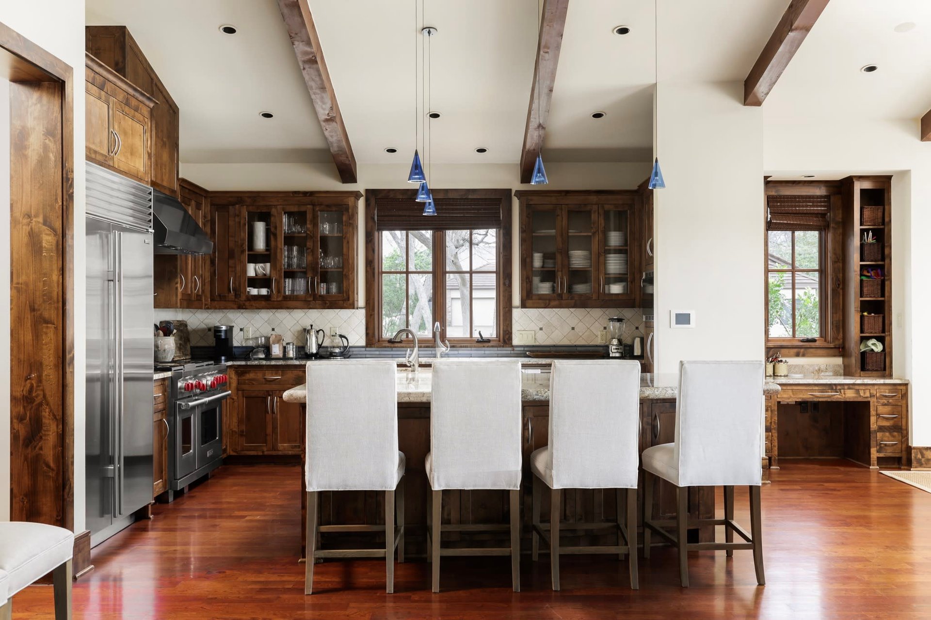 1401 N Weston Lane