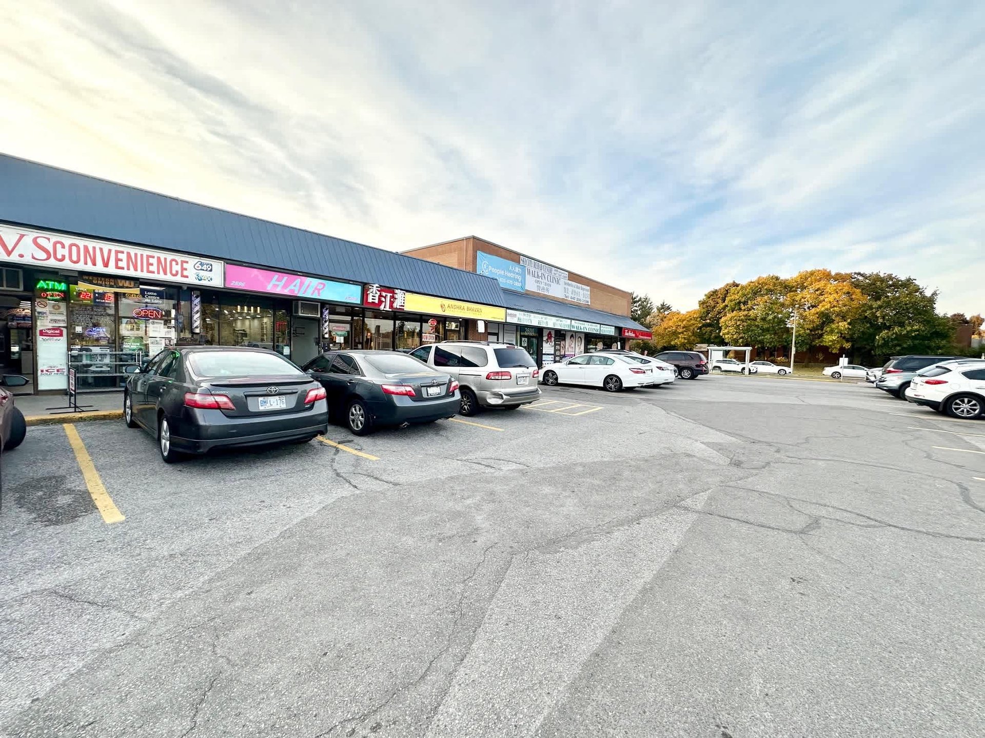 2594 Birchmount Rd