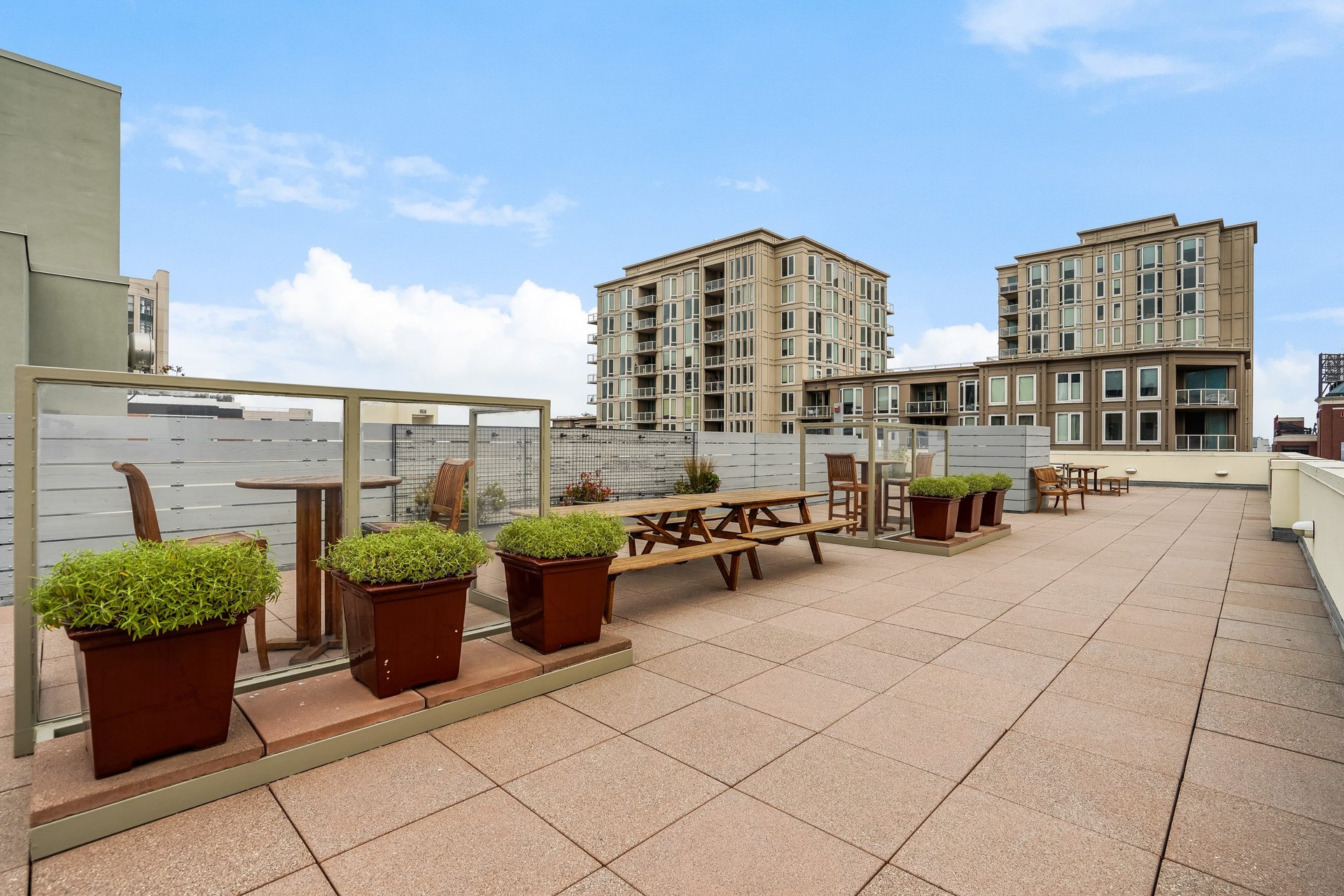 88 Townsend Street Unit: 225