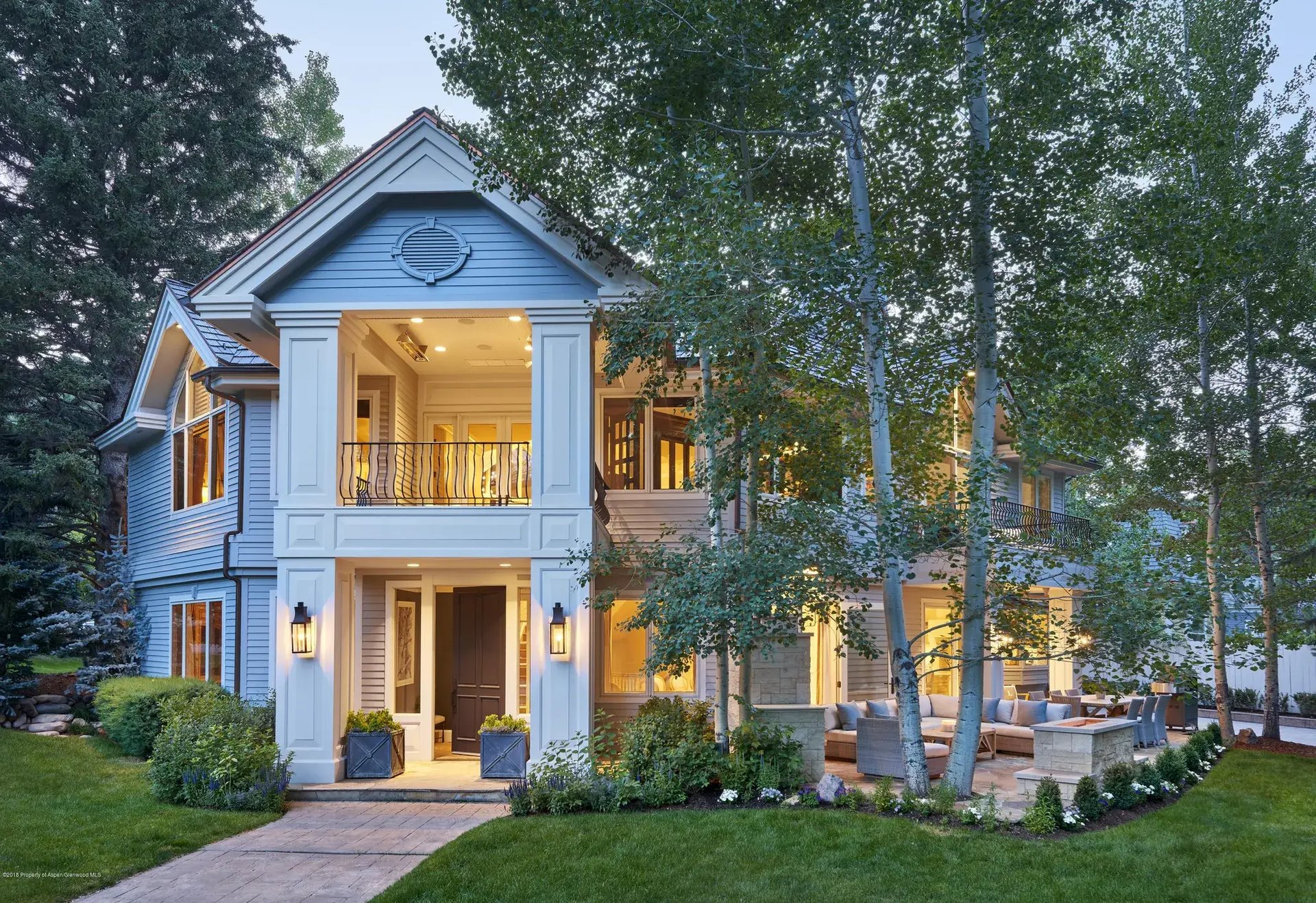 315 Lake Ave