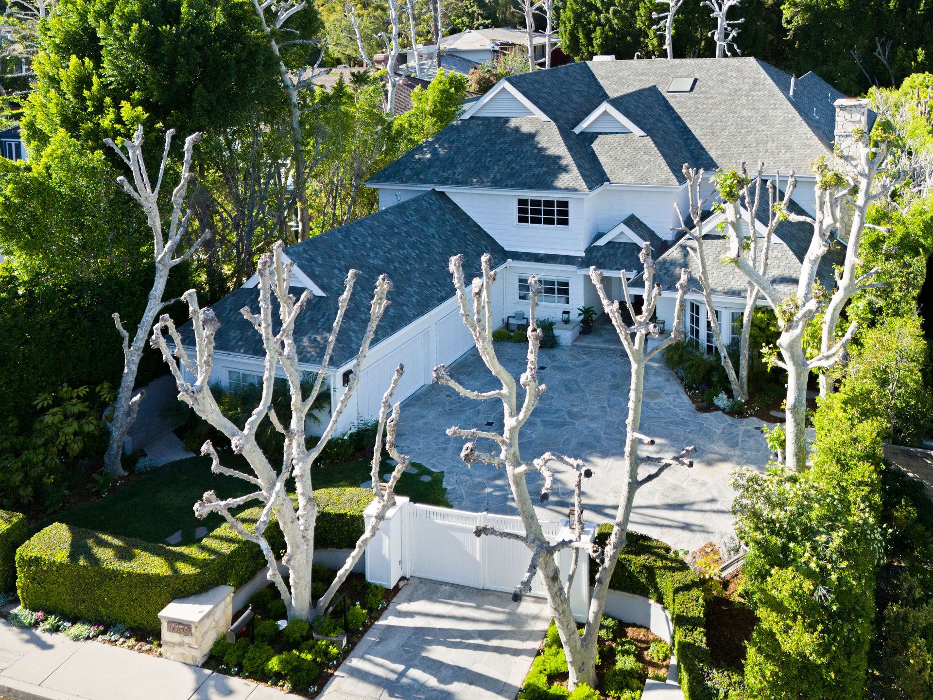 16659 Ashley Oaks, Encino