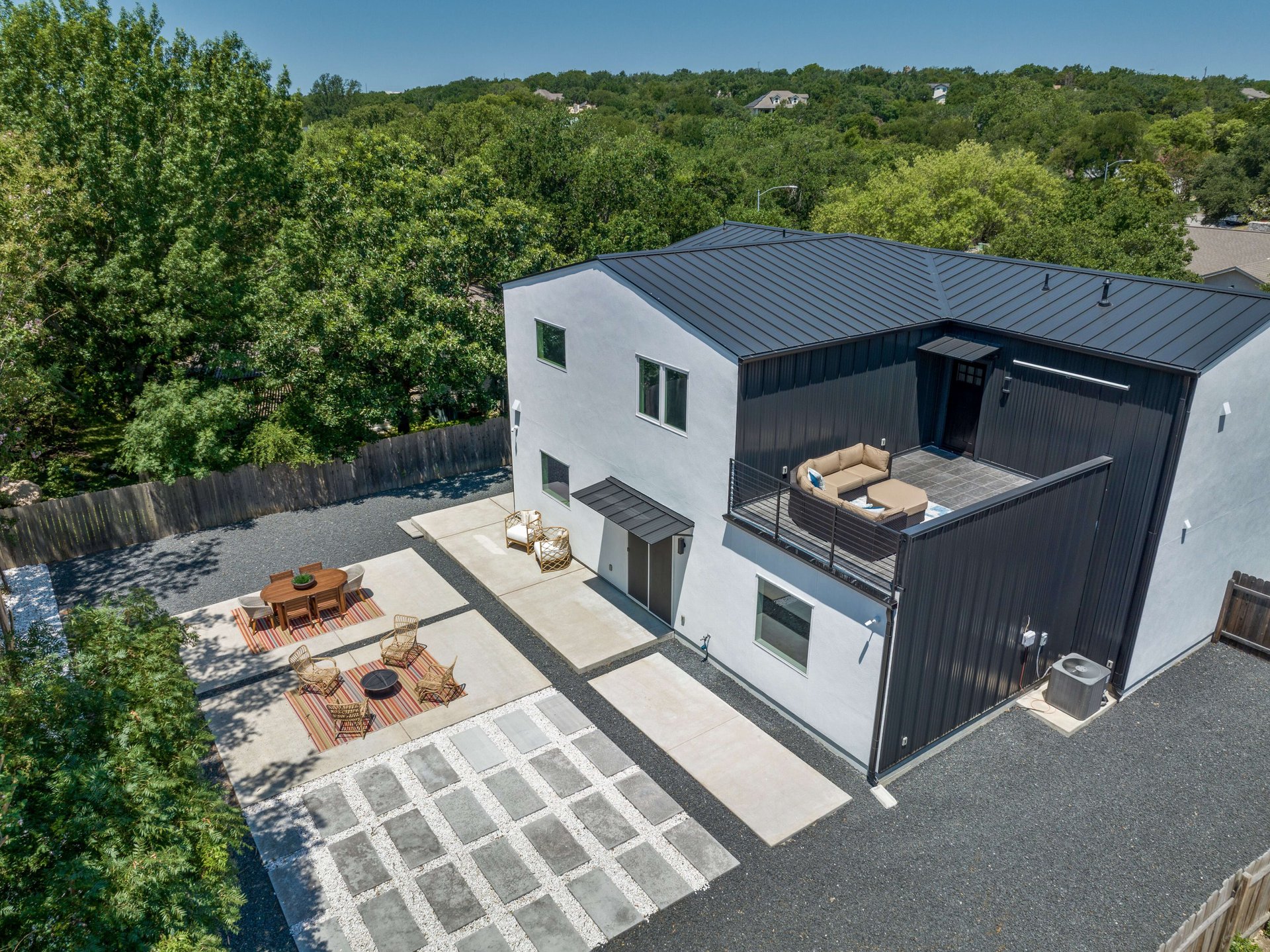 3317 Rosefinch Trail 