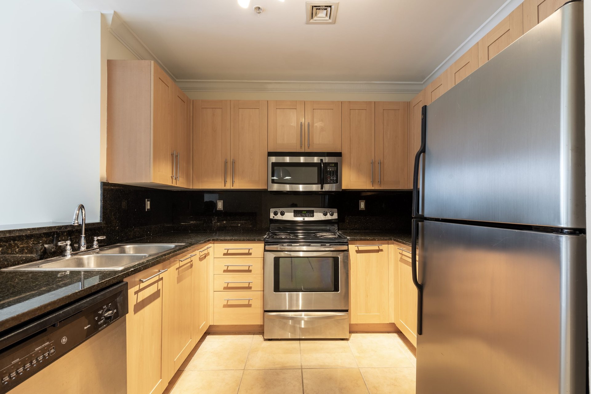 511 SE 5th Ave Unit: 1903