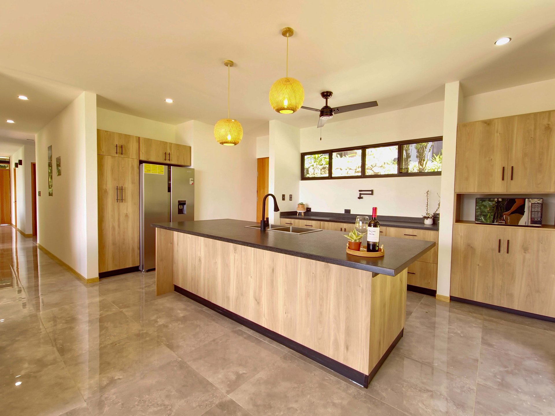 Jungle, Ocean, and exclusive elements to live in the tropics at Casa Elementum