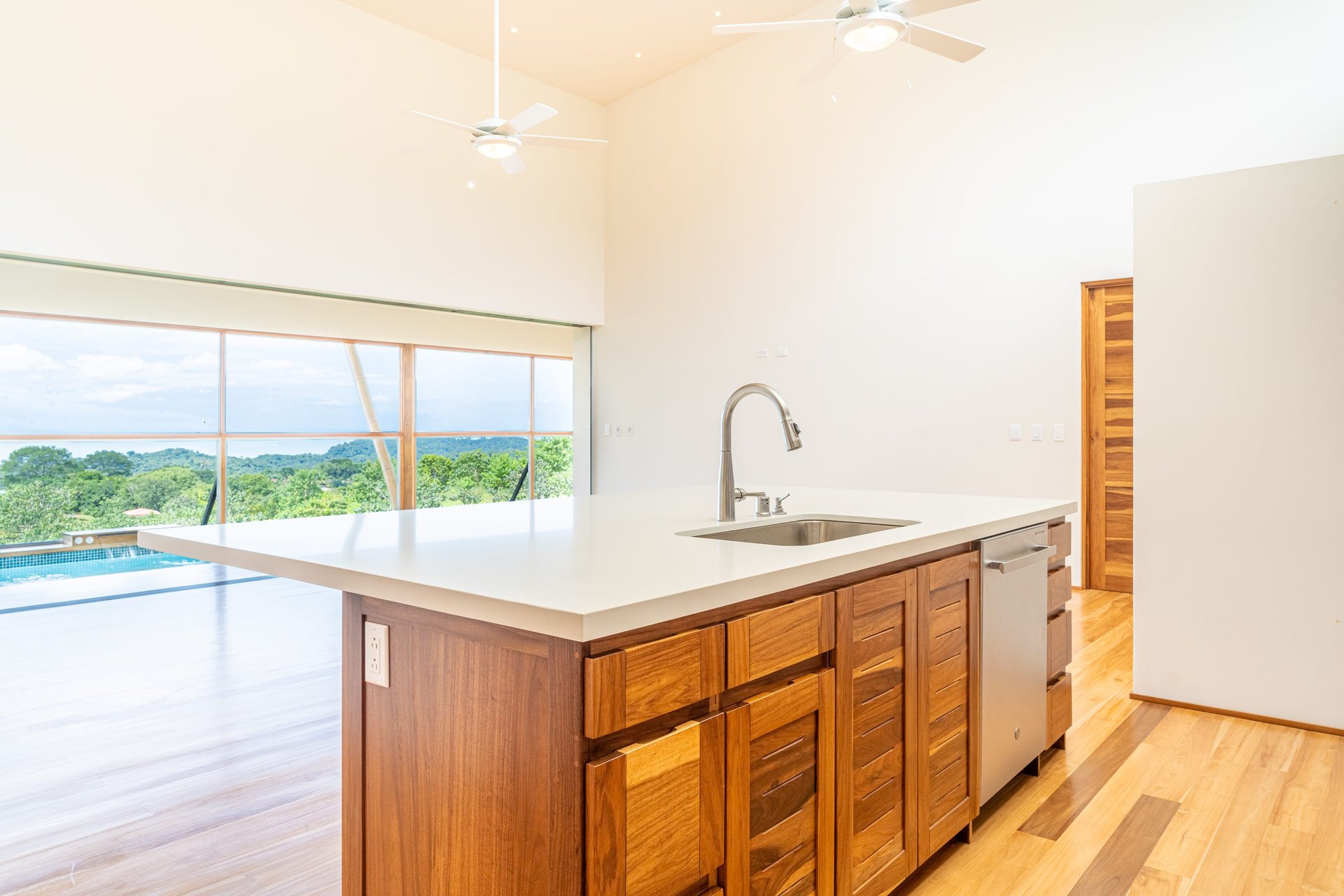 MarMistique Haven, Modern Tropical Home with Panoramic Ocean Views!