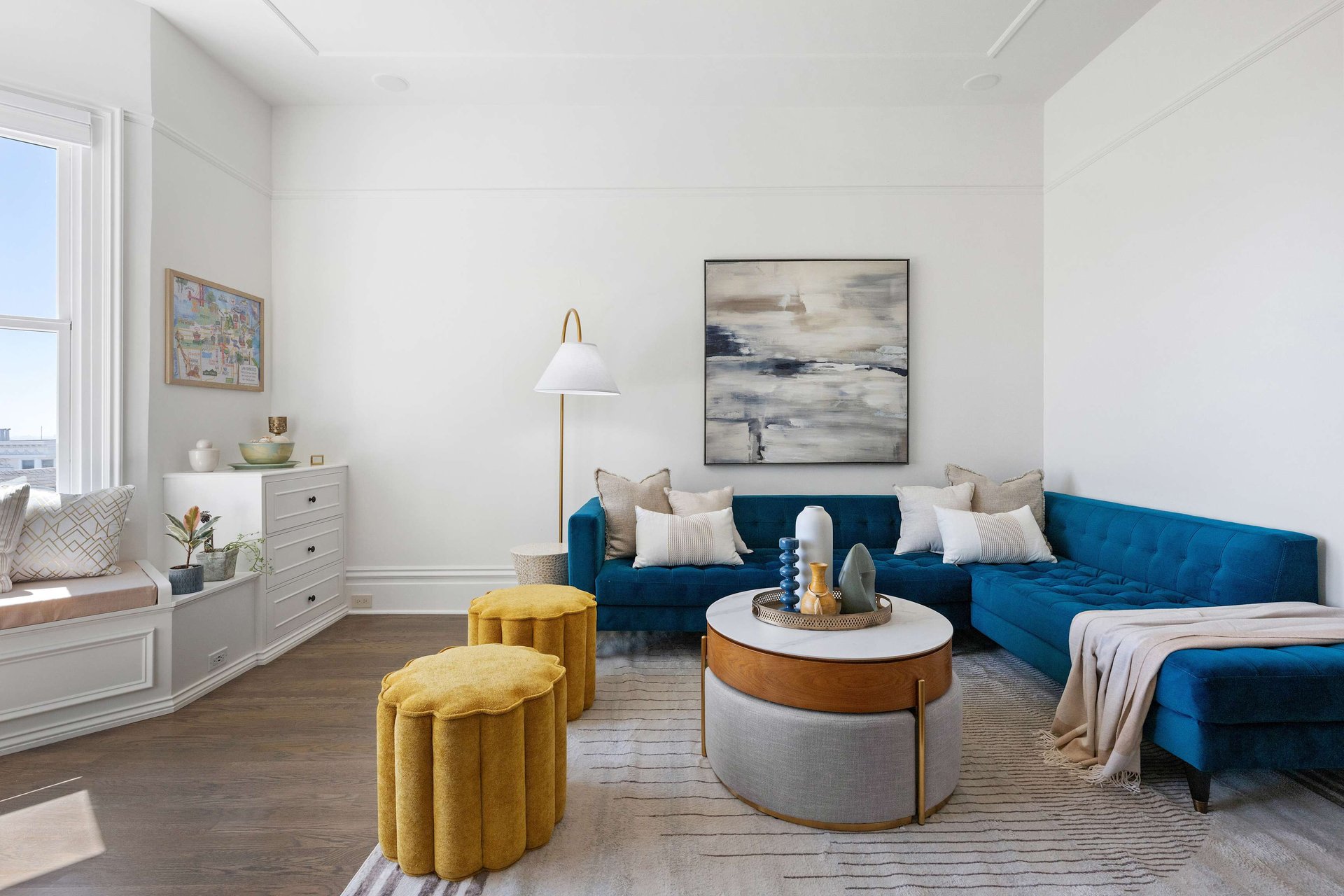 Full-Floor Flat in Vibrant San Francisco Location
