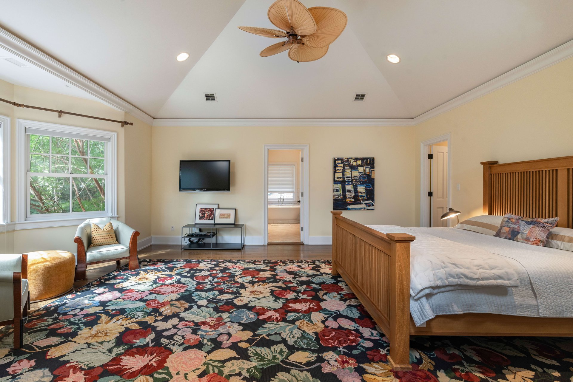 A Sublime Traditional in the Historic Village of Quogue