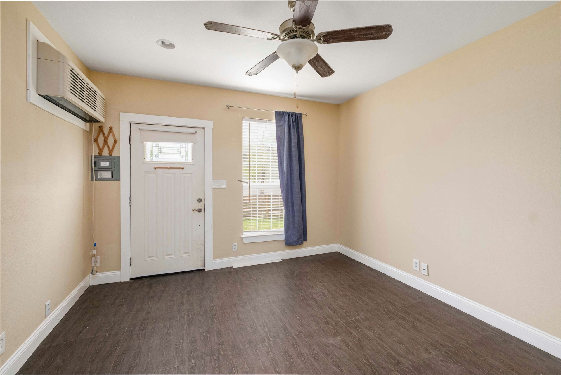 1313 Delano Street #C