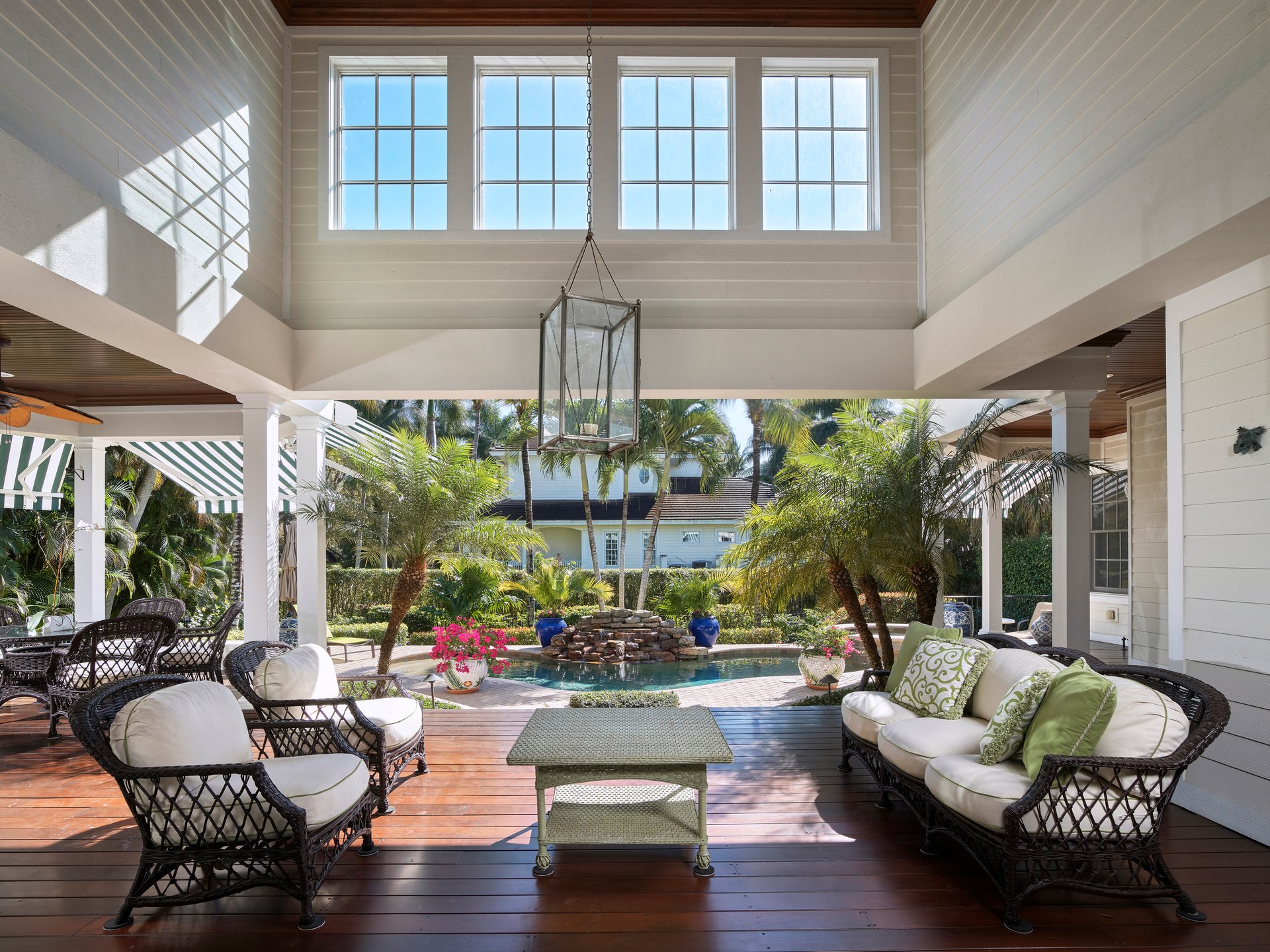 AQUALANE SHORES