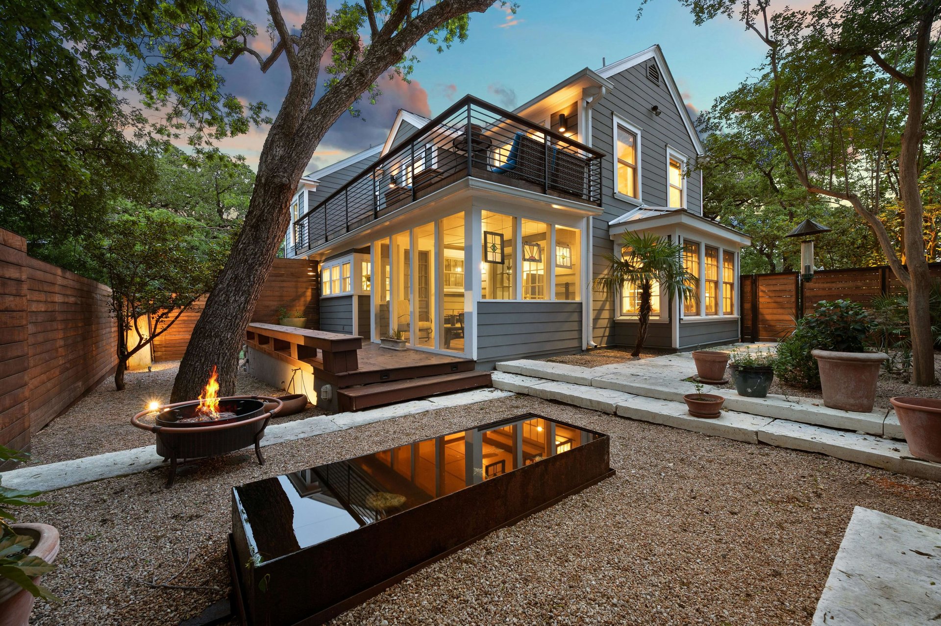 1409 W 9th Street 