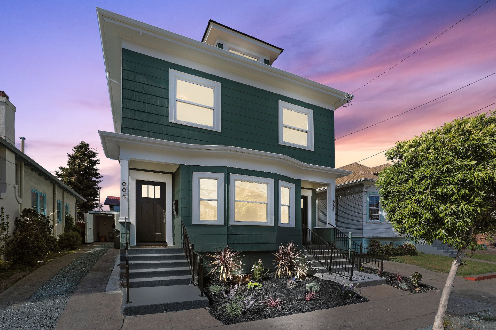 884 Arlington Ave