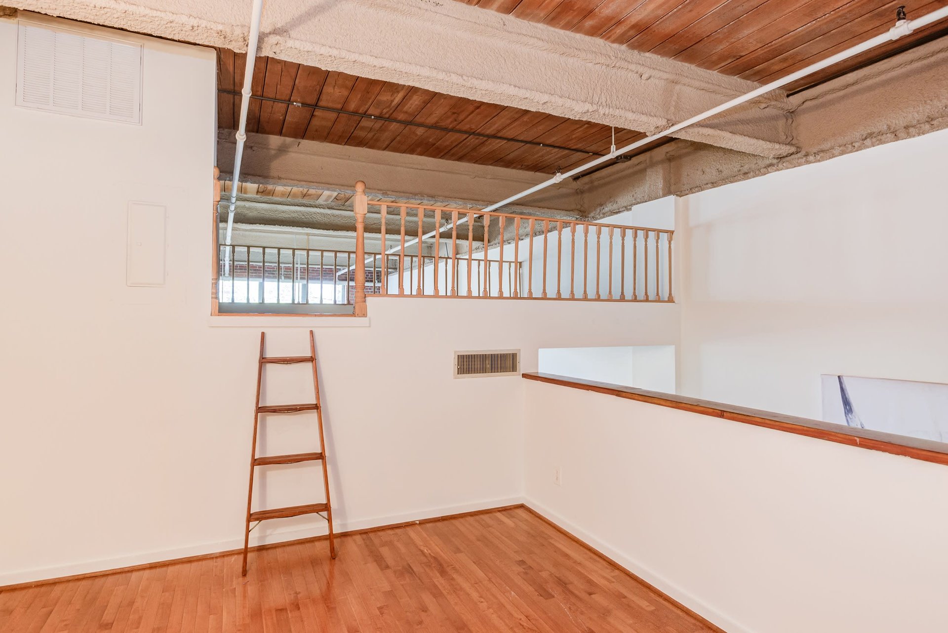 500 Duke Street Unit: 53-104