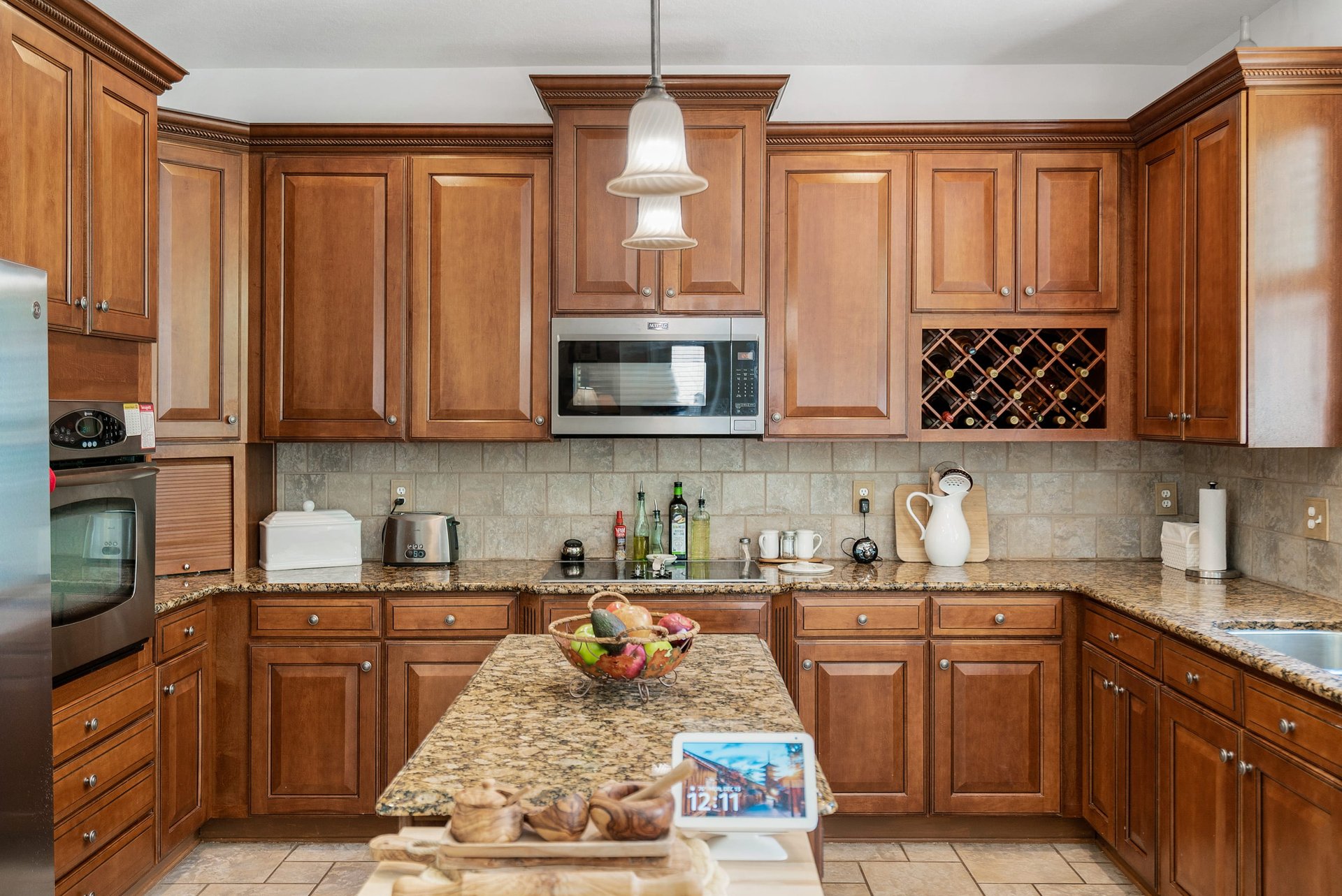 8137 LAGERFELD DRIVE