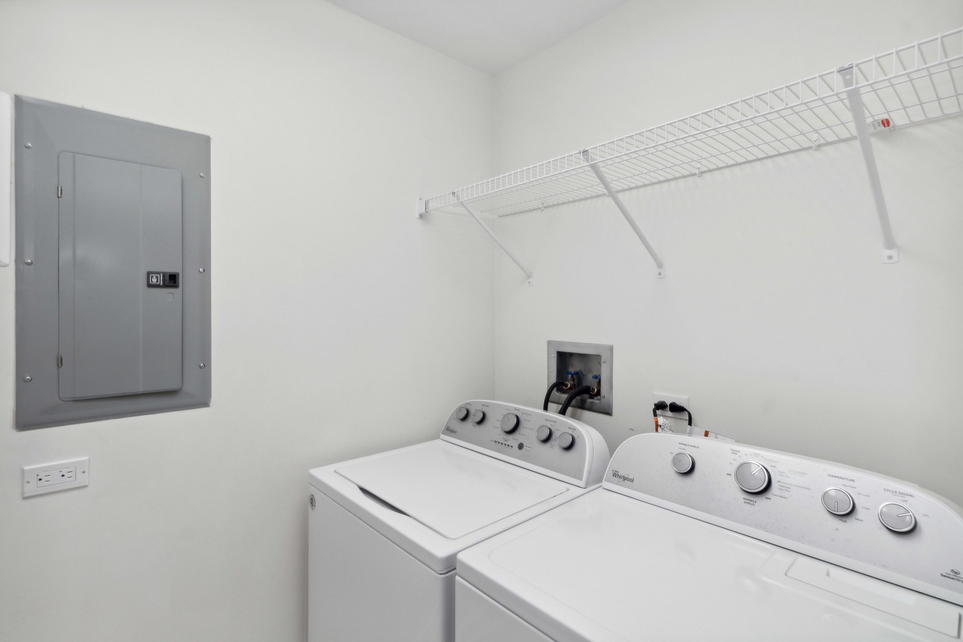 4953 Oakton St Unit 505