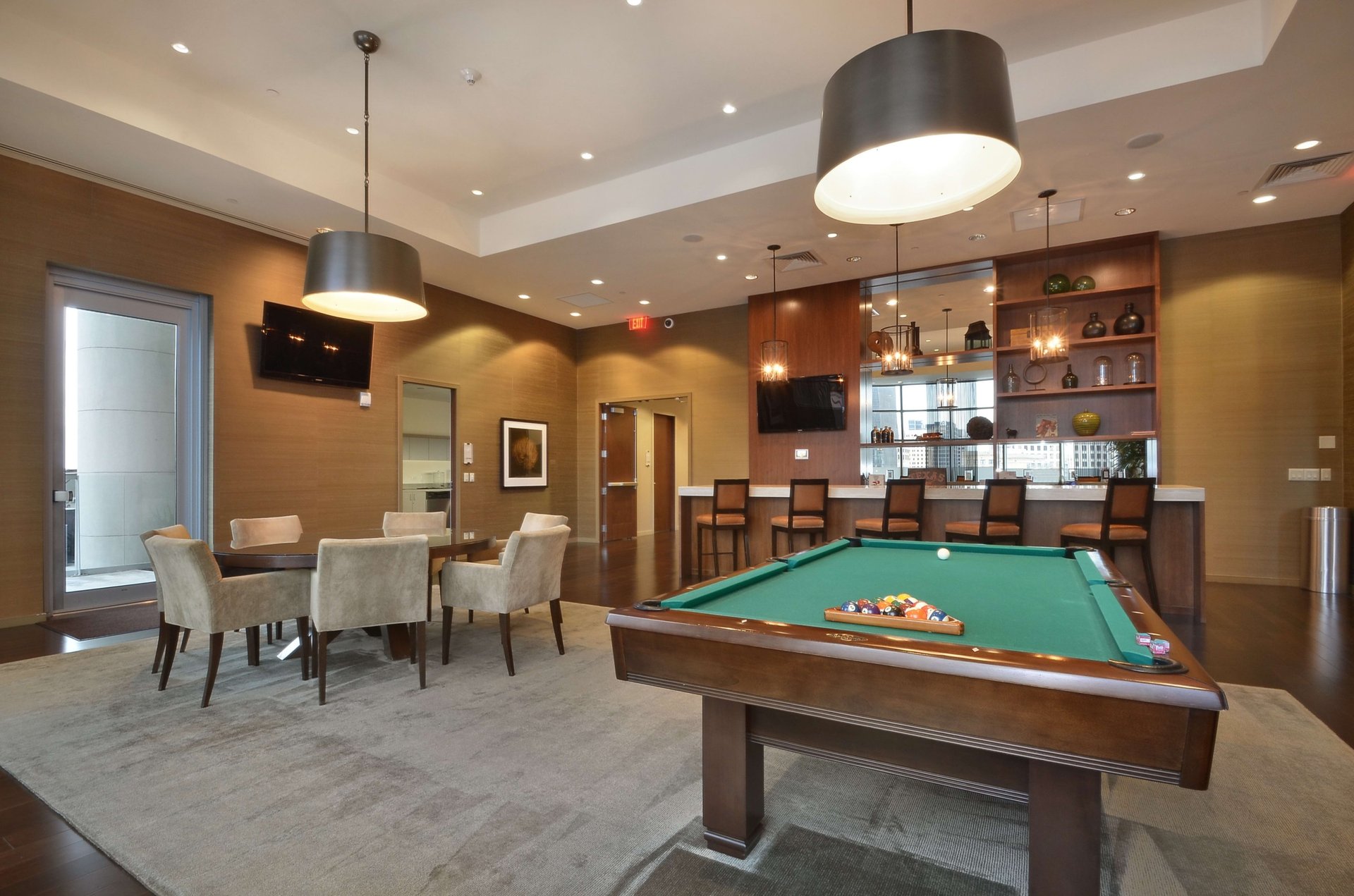 200 Congress Ave #44J