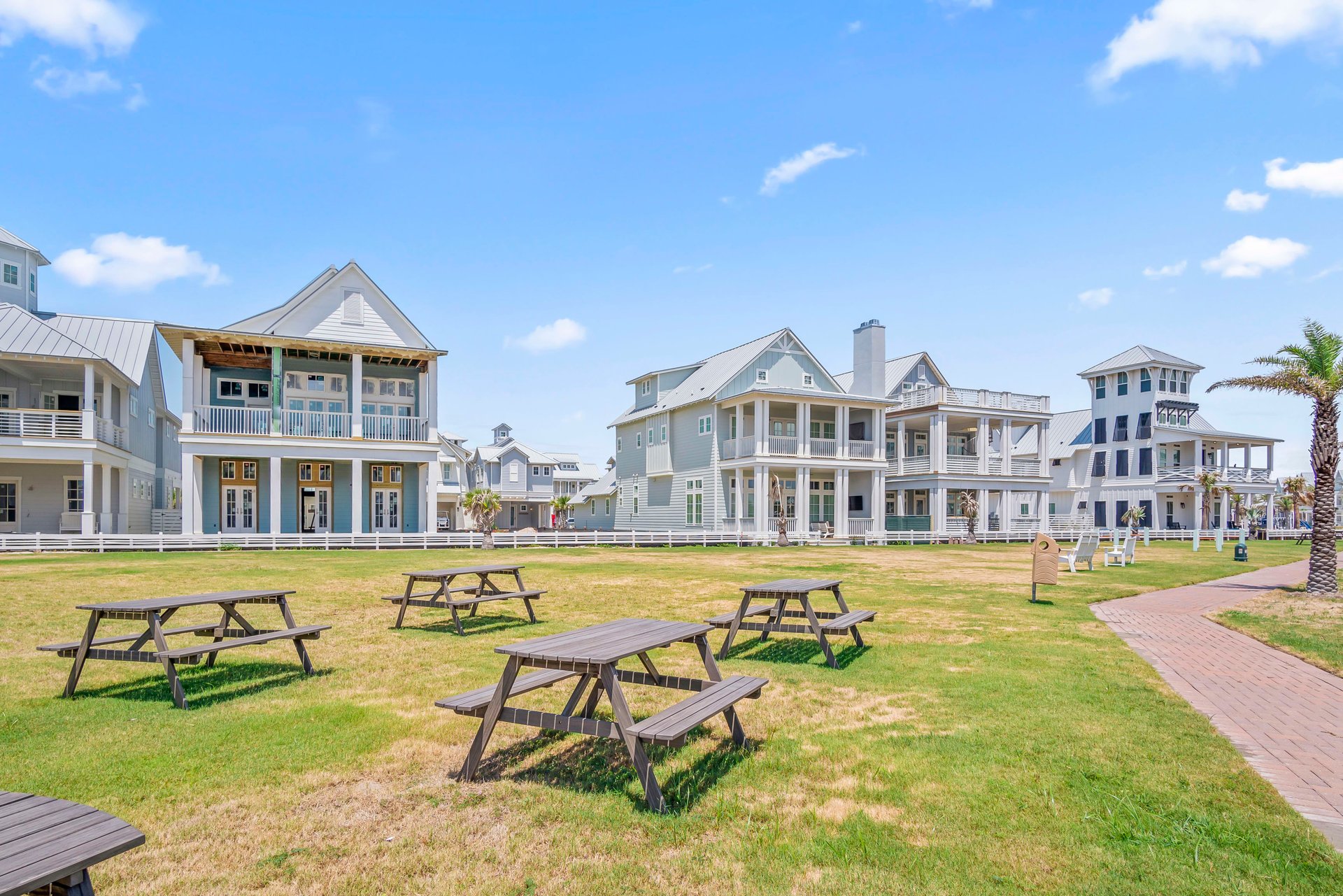 227 Laughter Lane, Port Aransas, TX 78373