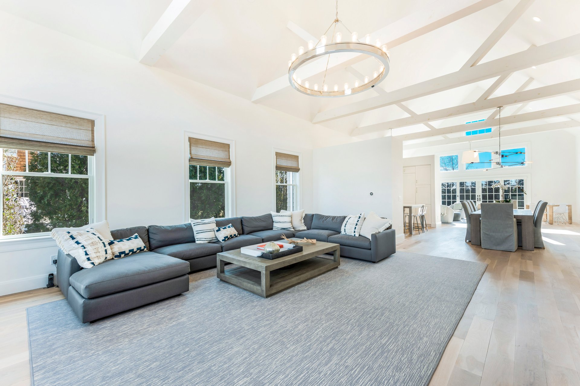 8 Spring Lane