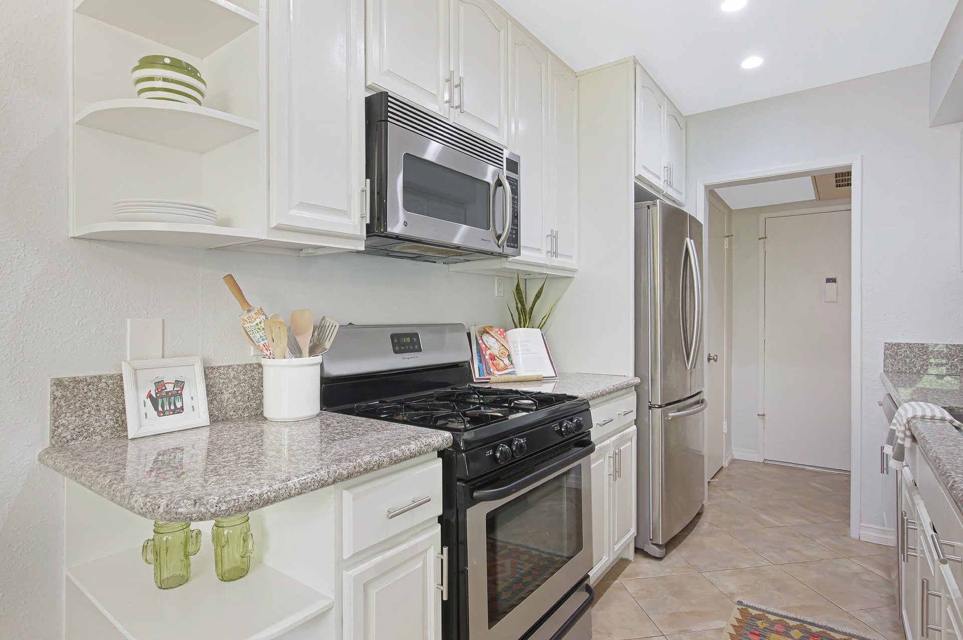Prime, prestigious, and trendy Condo in beautiful Westwood!