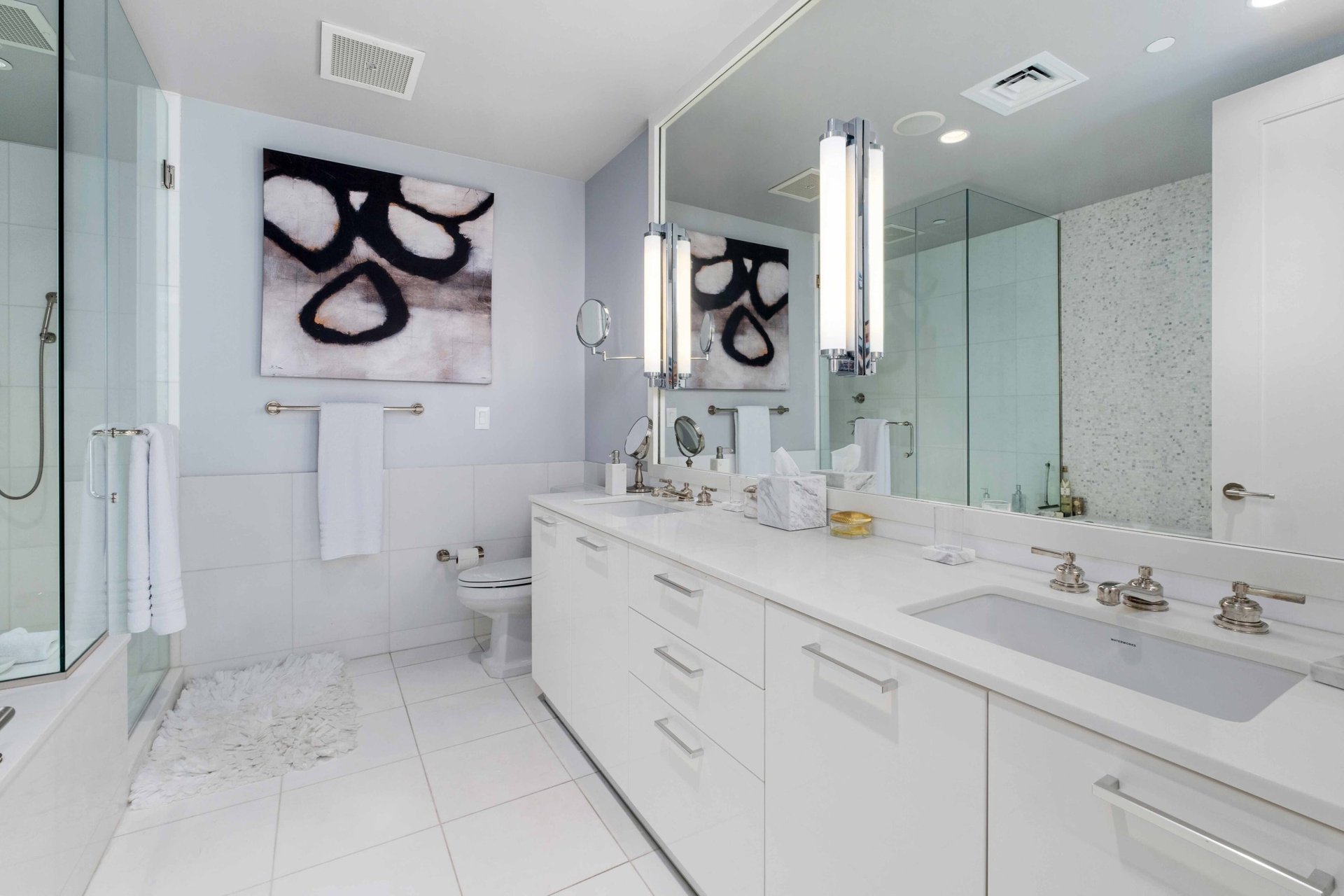 200 Congress Ave #15B