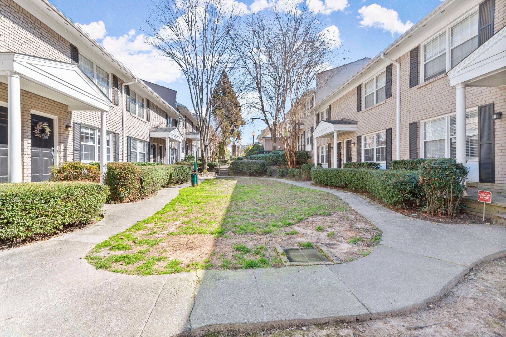 2232 Dunseath Avenue, Unit 210