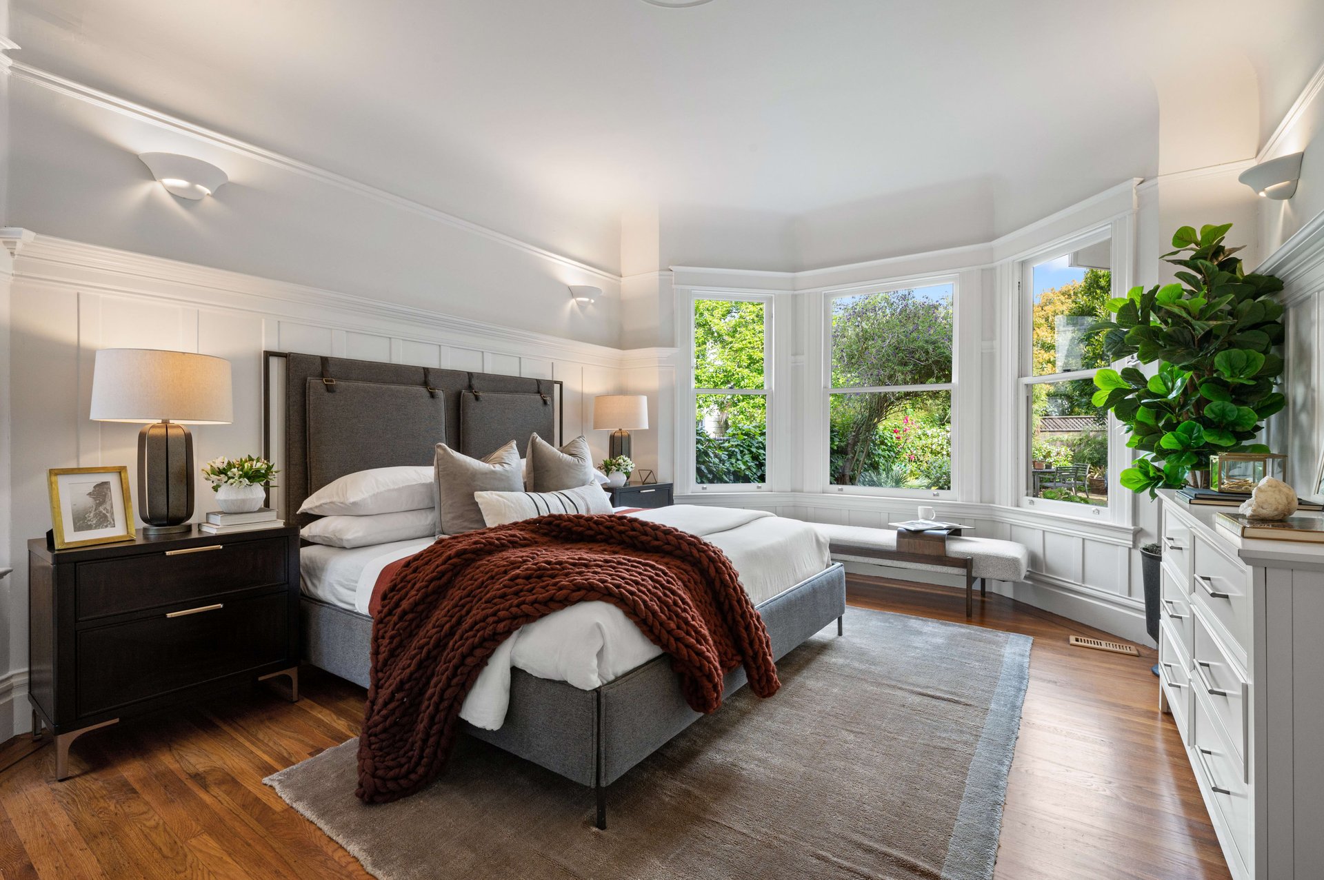 Luxe Living on 24th Street