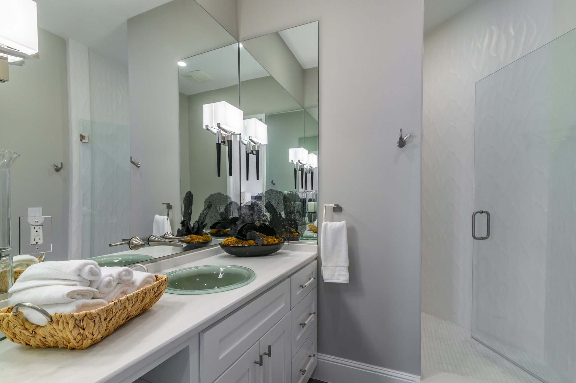 500 Ketch Lane, Country Club Shores, Longboat Key