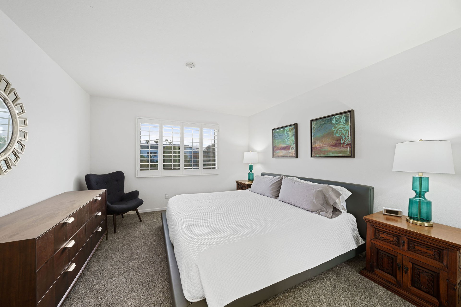 1010 California Ave #307, North of Wilshire