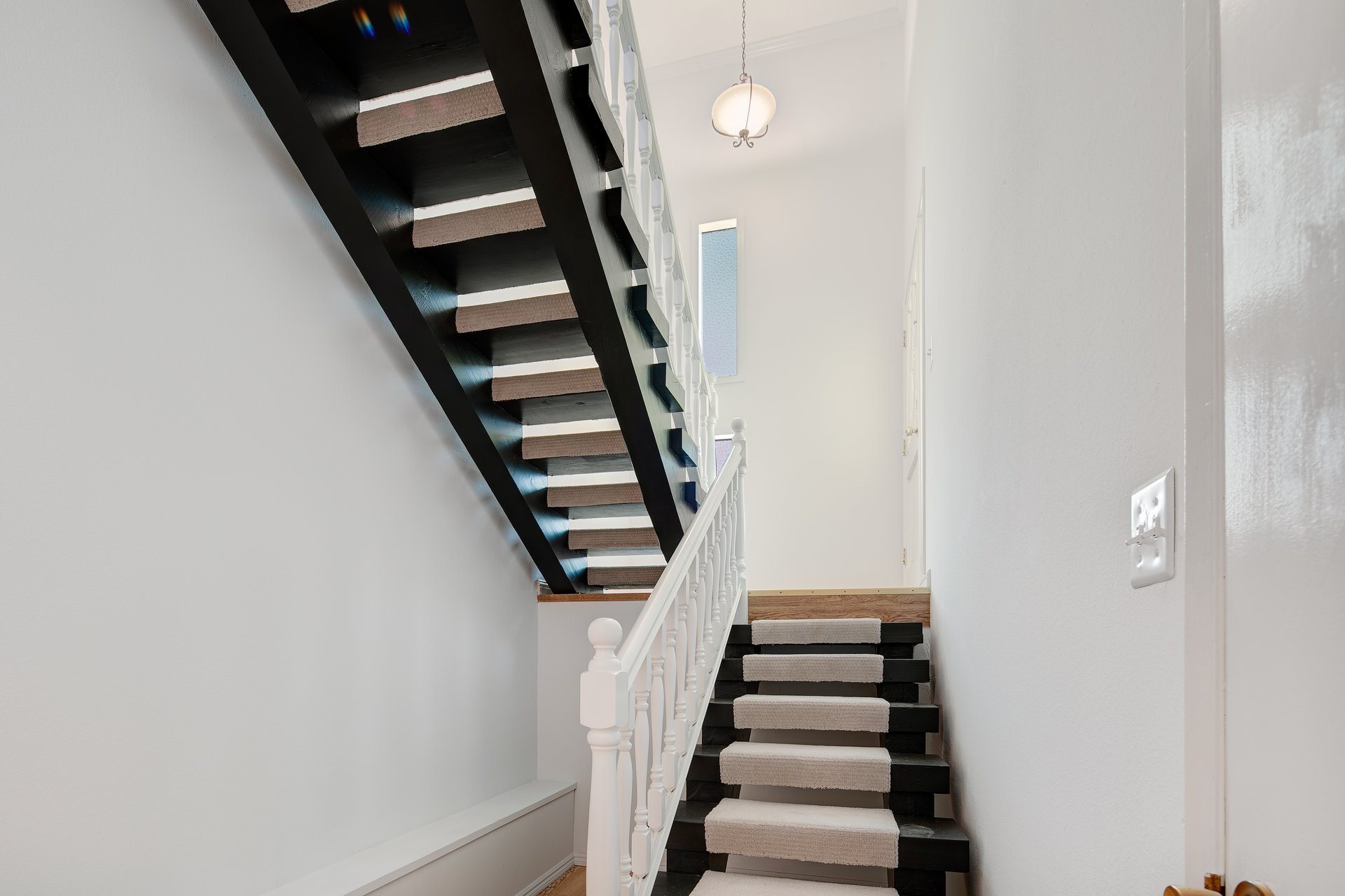 42 Taft Ct