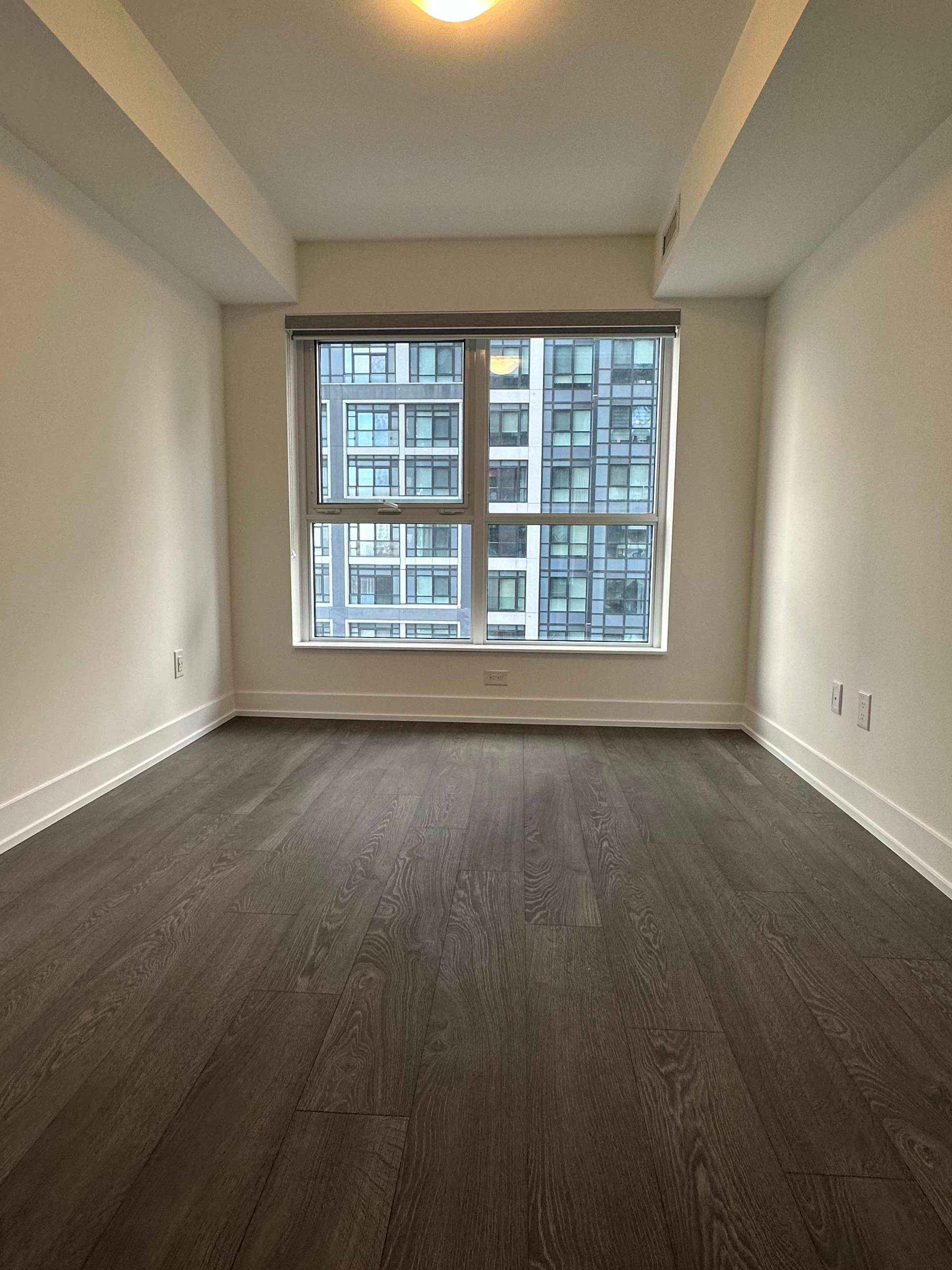 5 Mabelle Ave 730
