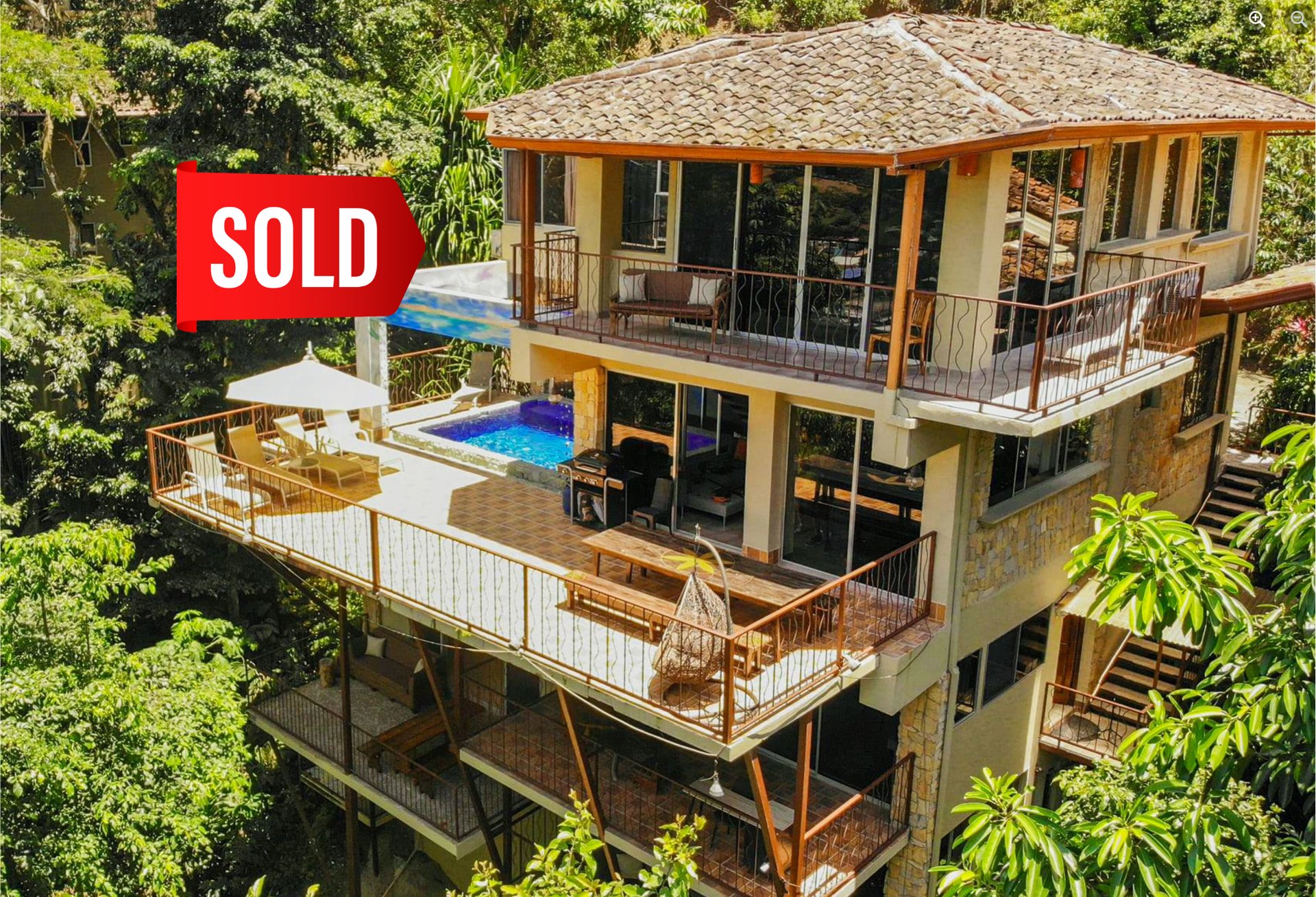 Casa Manakin, Luxury getaway that pays for itself