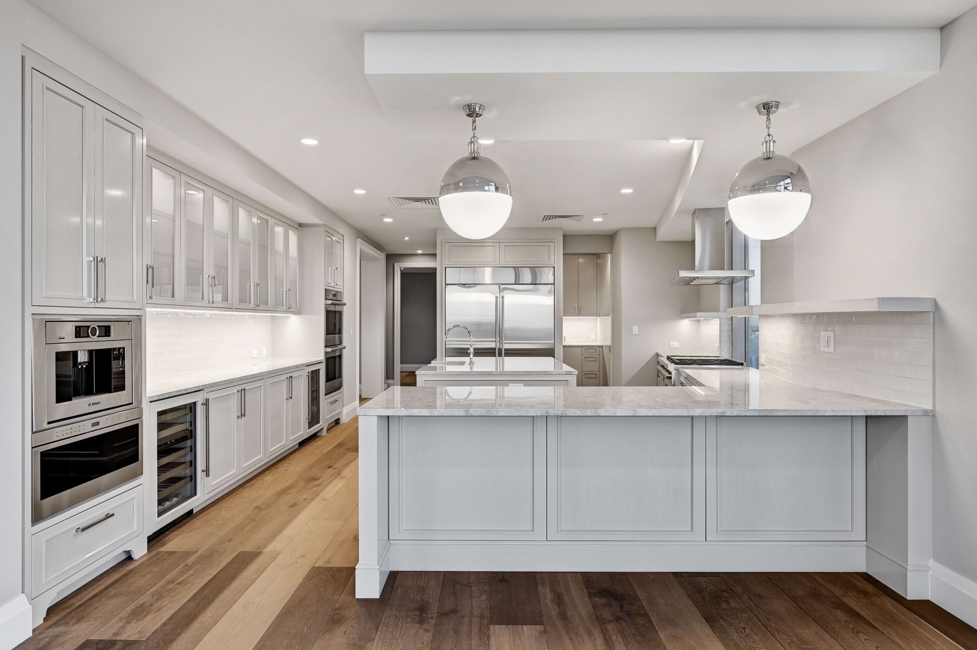 200 Congress Ave #44J