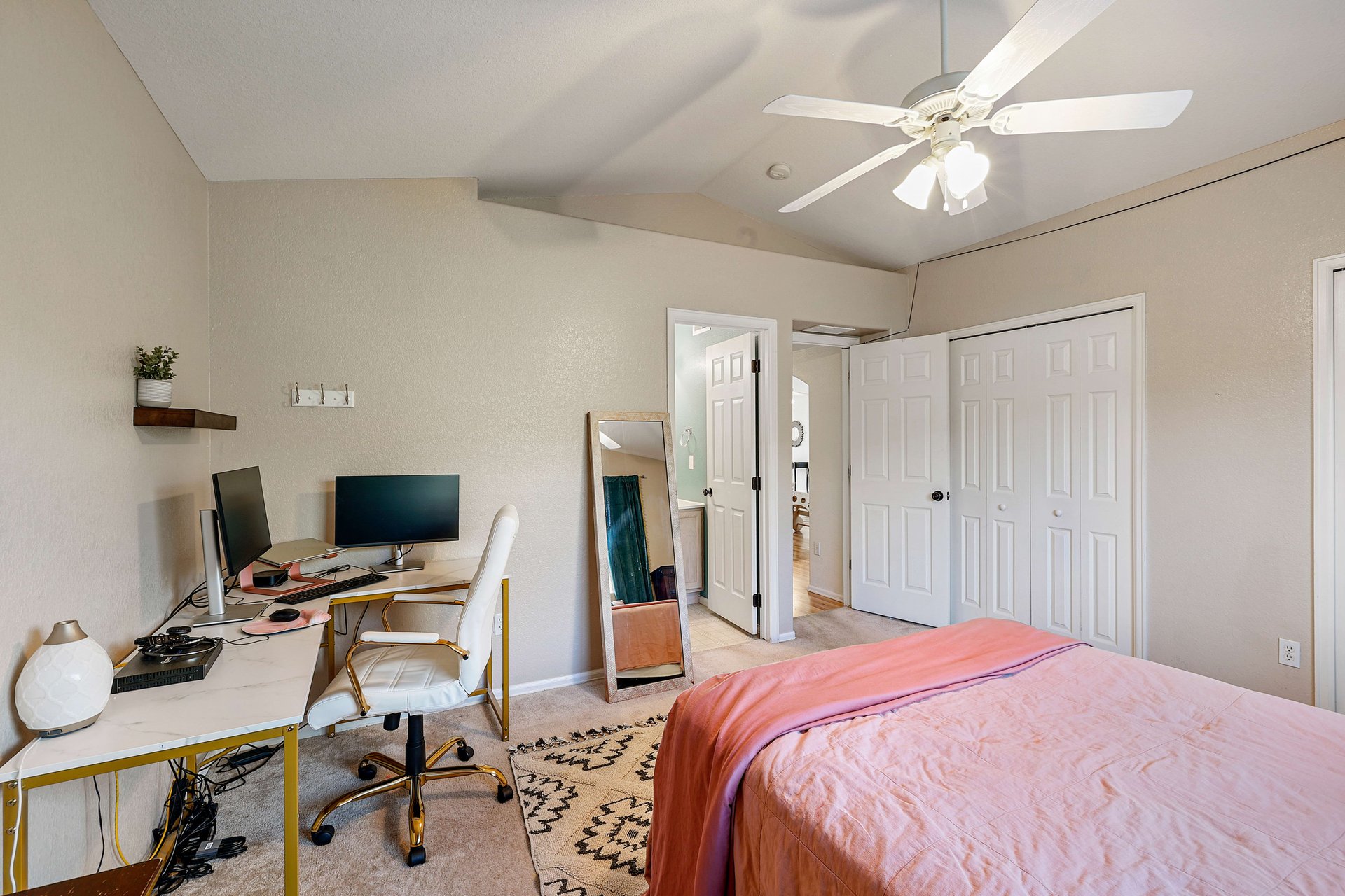 5040 Sage ST, Pueblo, CO 81005