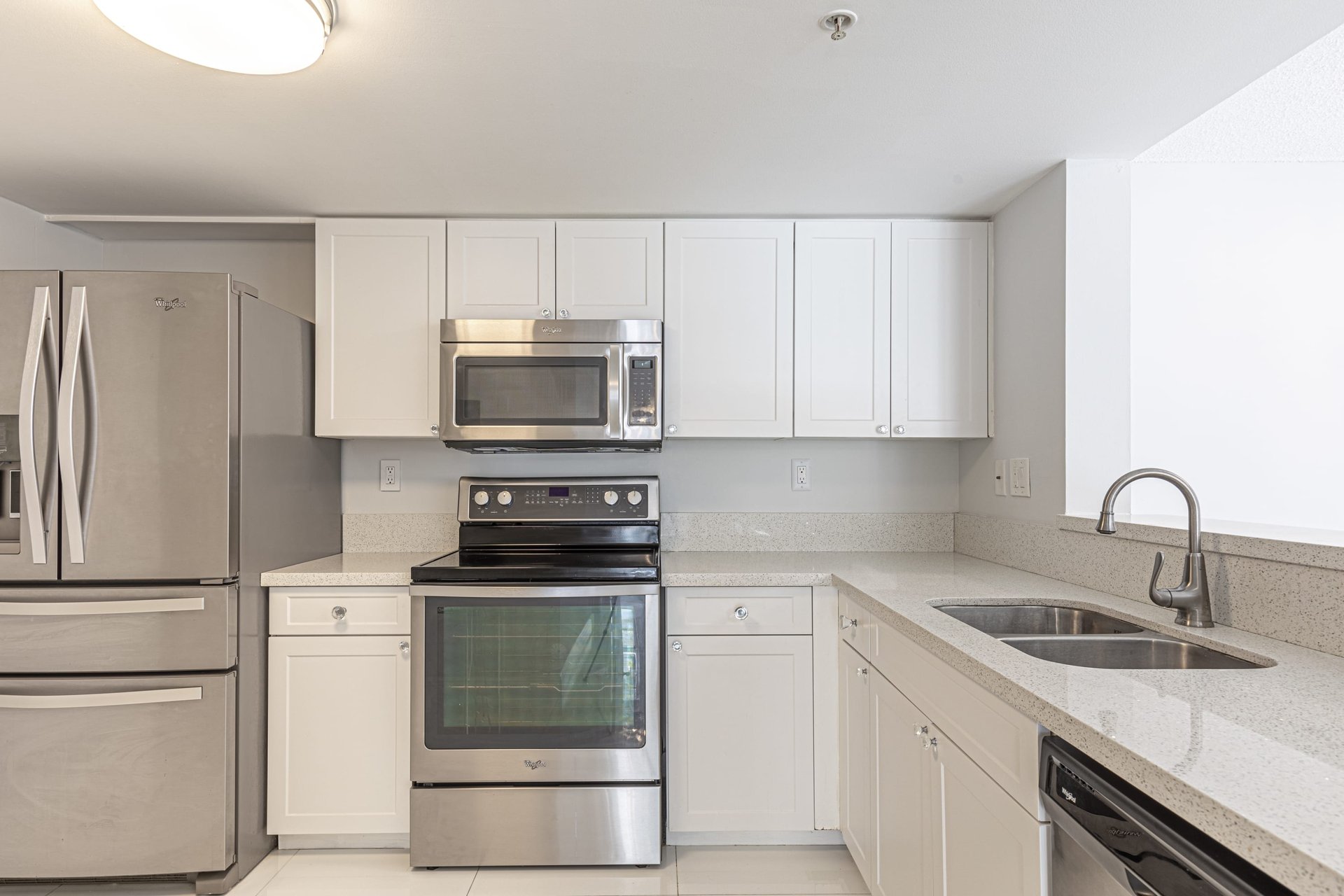 520 SE 5th Ave Unit: 2302