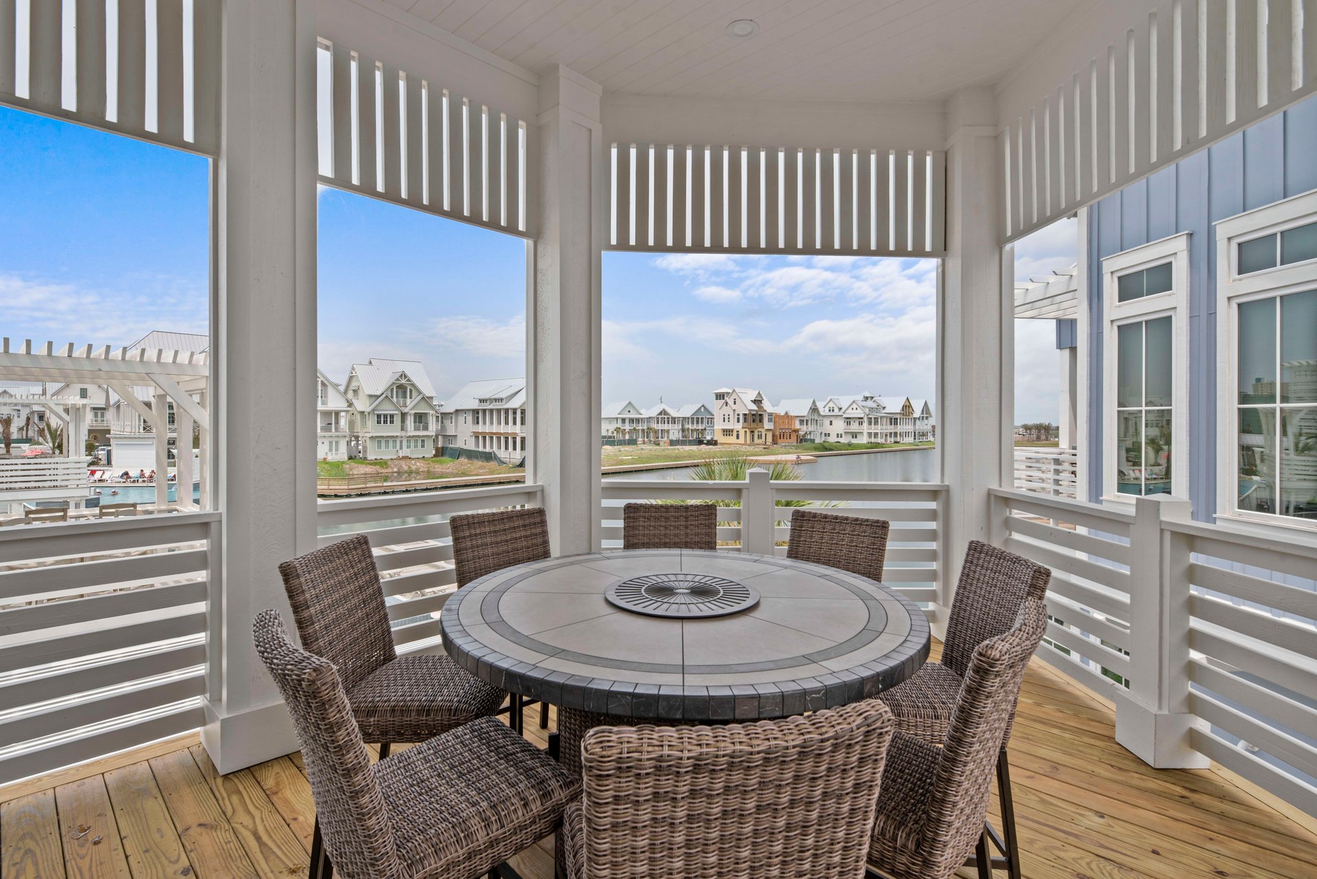 324 Darling Lane, Port Aransas, TX 78373