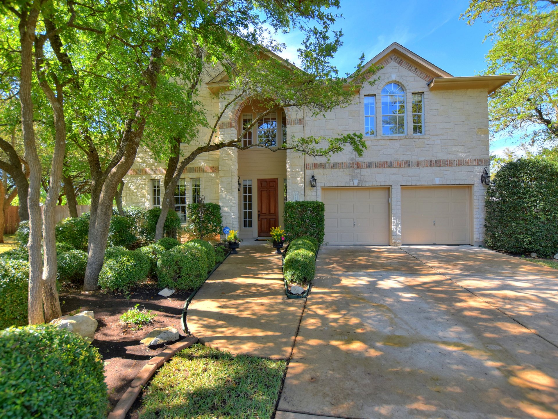 9116 Corbin Creek Dr