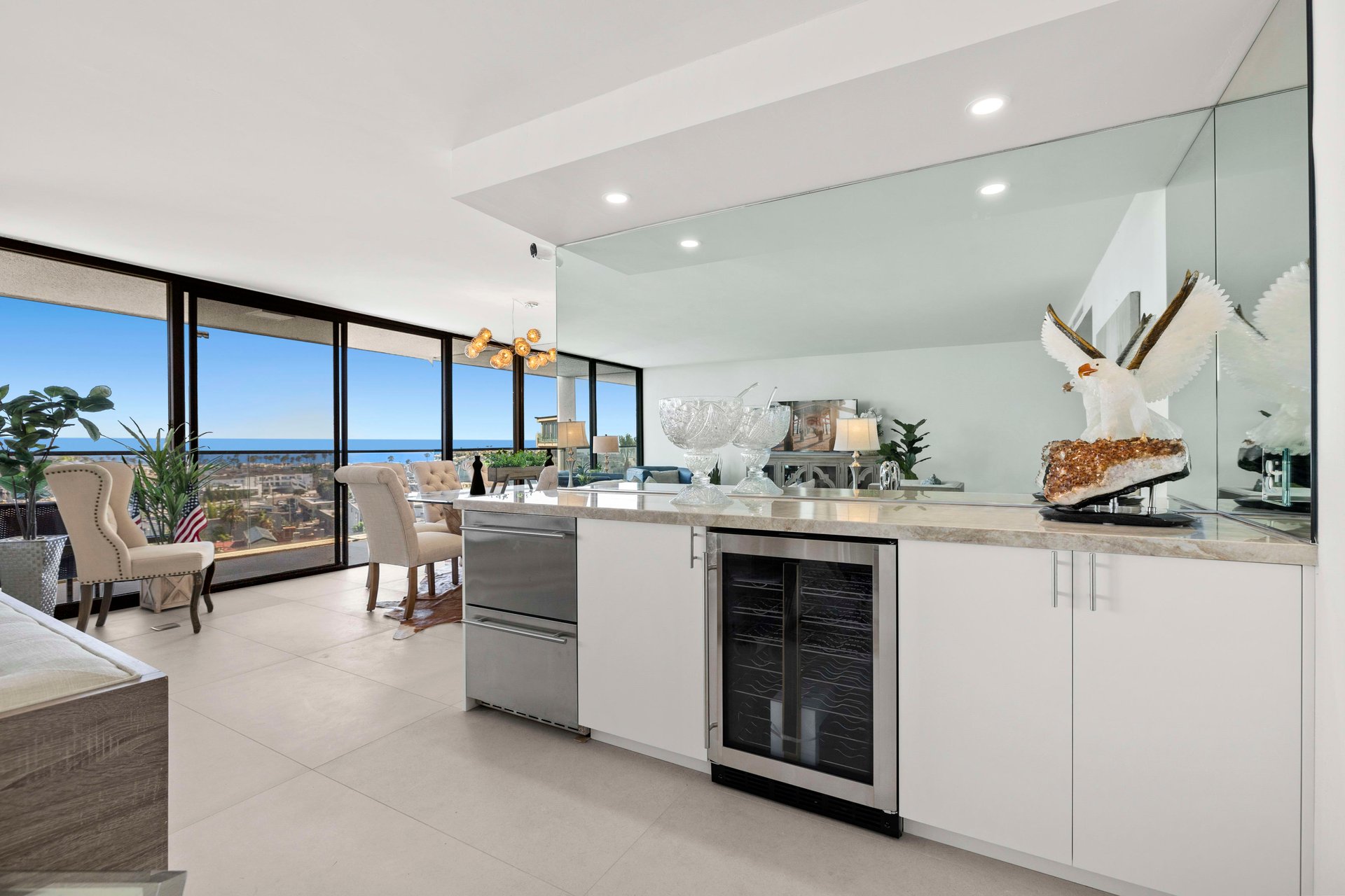 Executive Condominium 