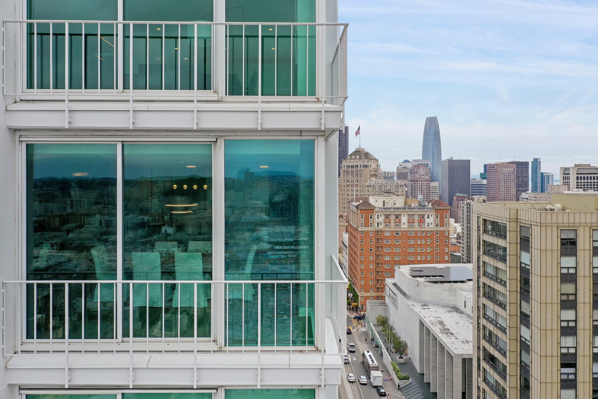 1200 California Street, #17-D