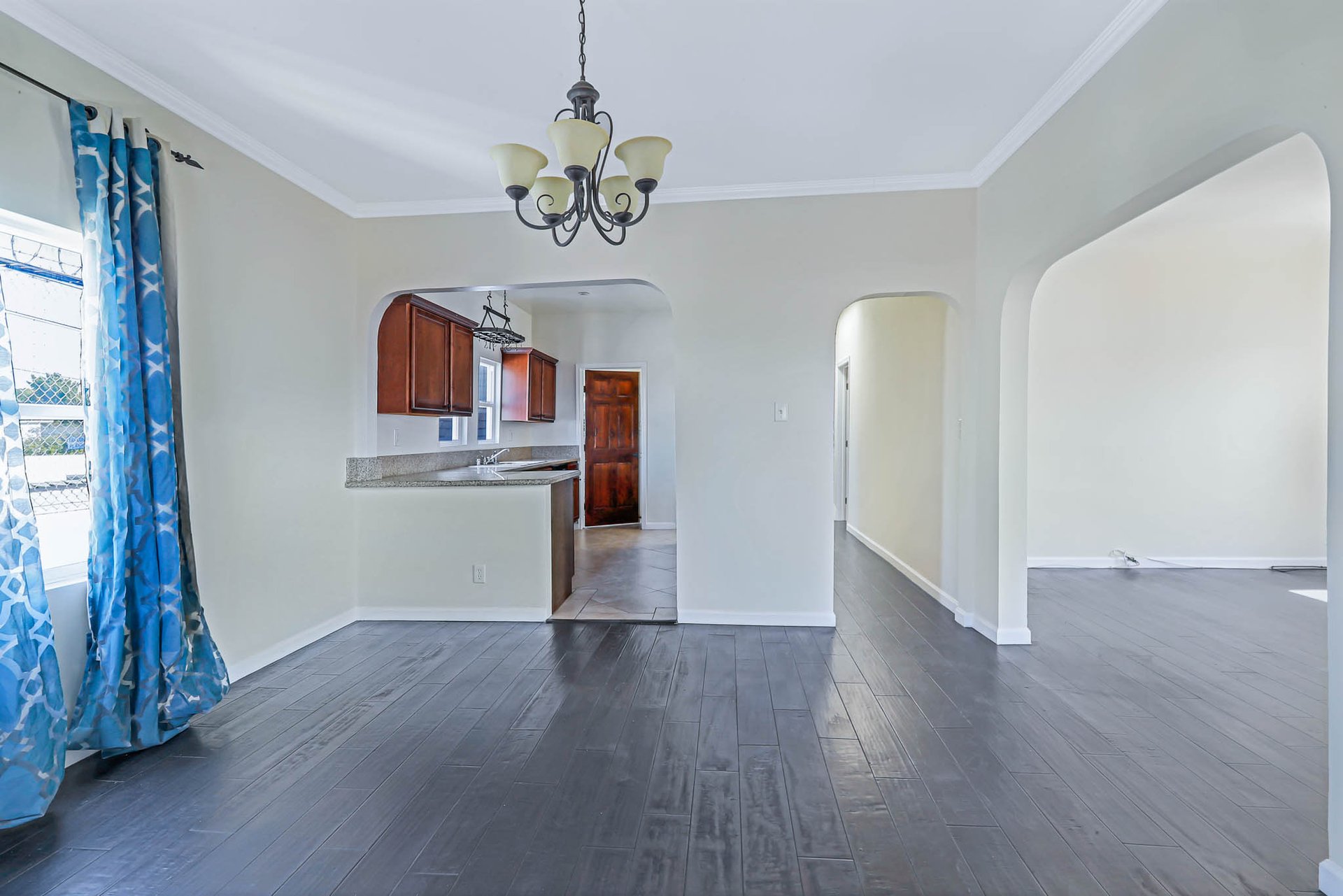 Excellent Opportunity. 5-Units at Strong Current 5.6% Cap in Wilshire HIghlands