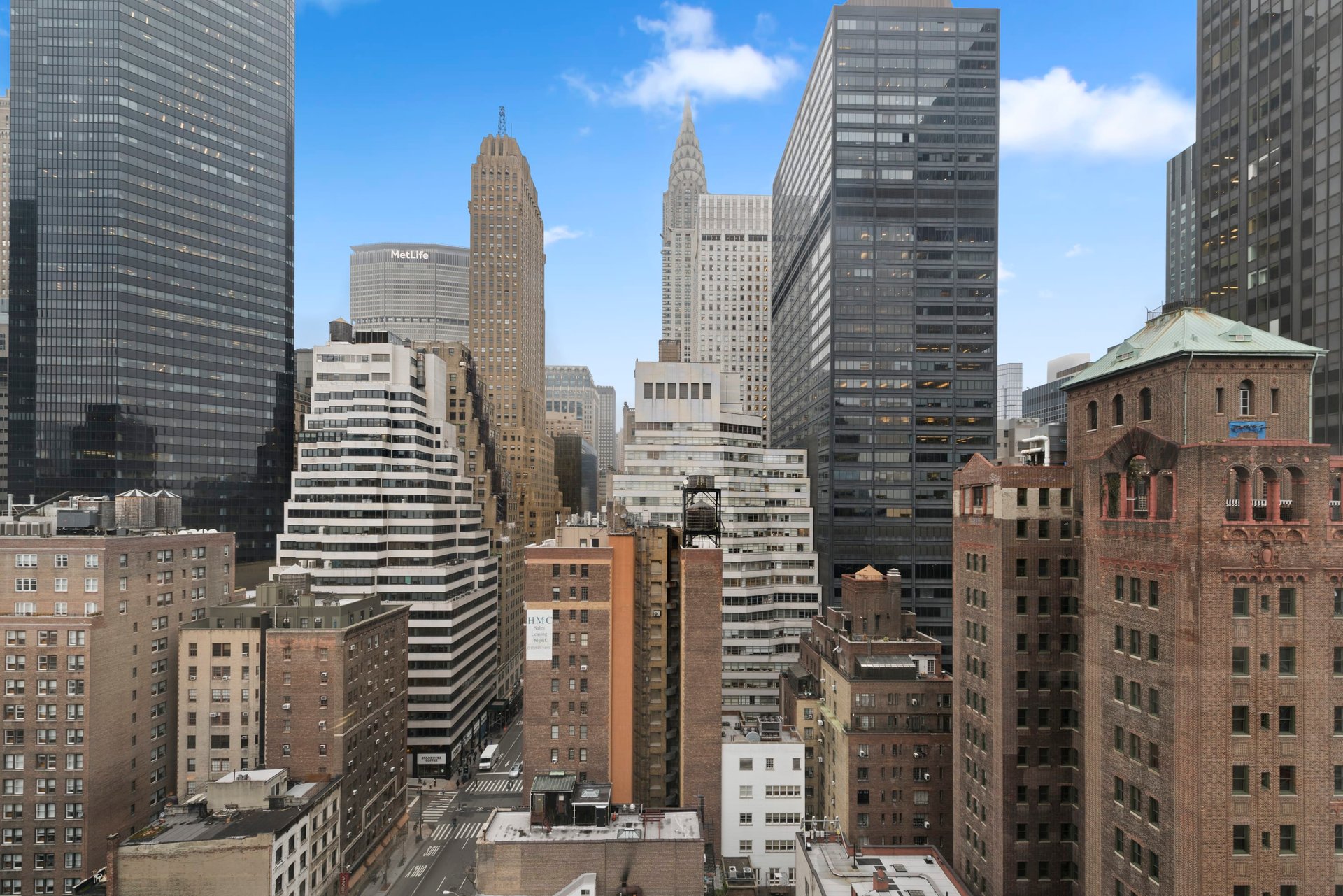 325 Lexington Avenue Unit: 18-D