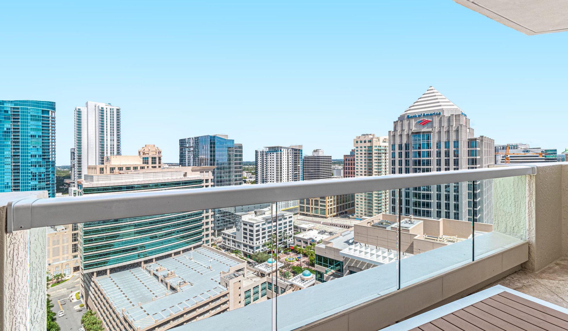 411 N New River Dr Unit: 2701