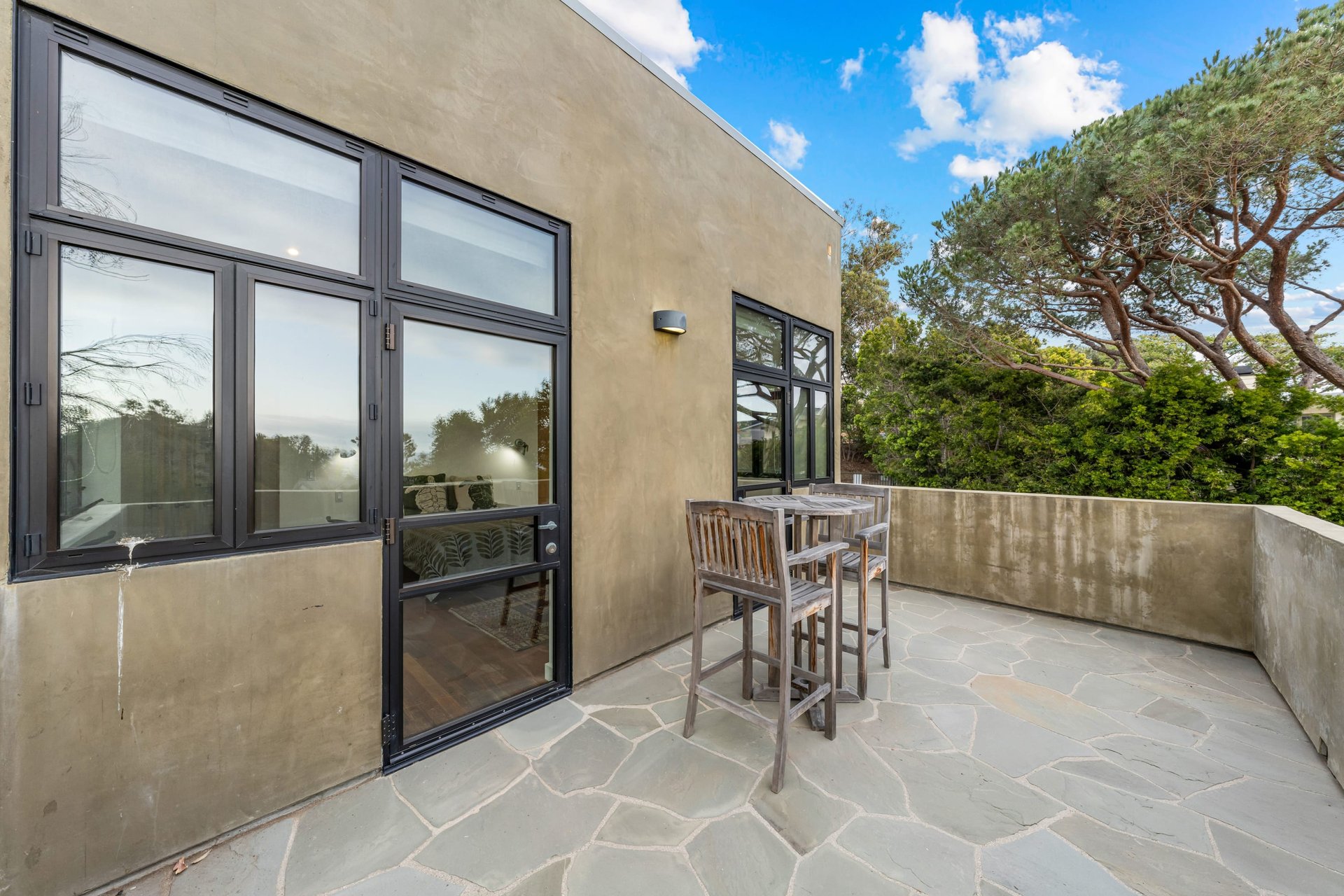 31894 Sea Level Dr, Malibu